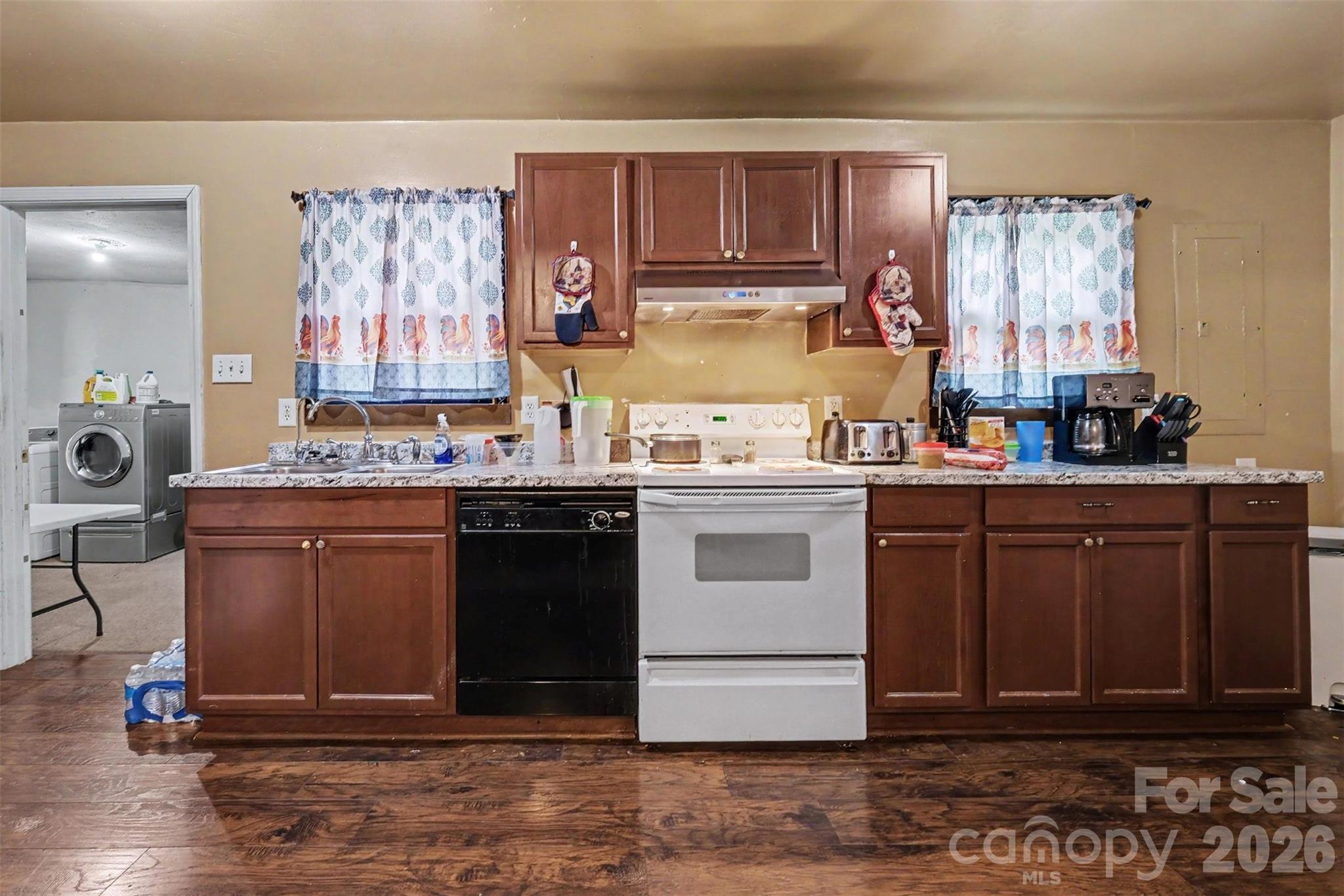 3315 Carver Place — Charlotte