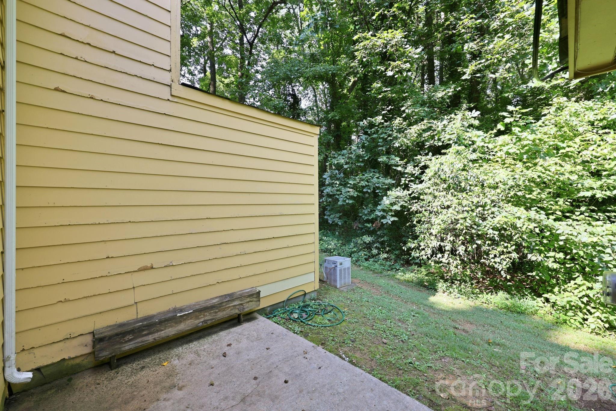 4033 Briarhill Drive — Charlotte
