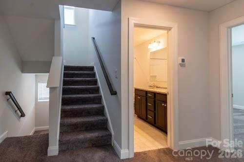 216 Crane Creek Way — Lexington