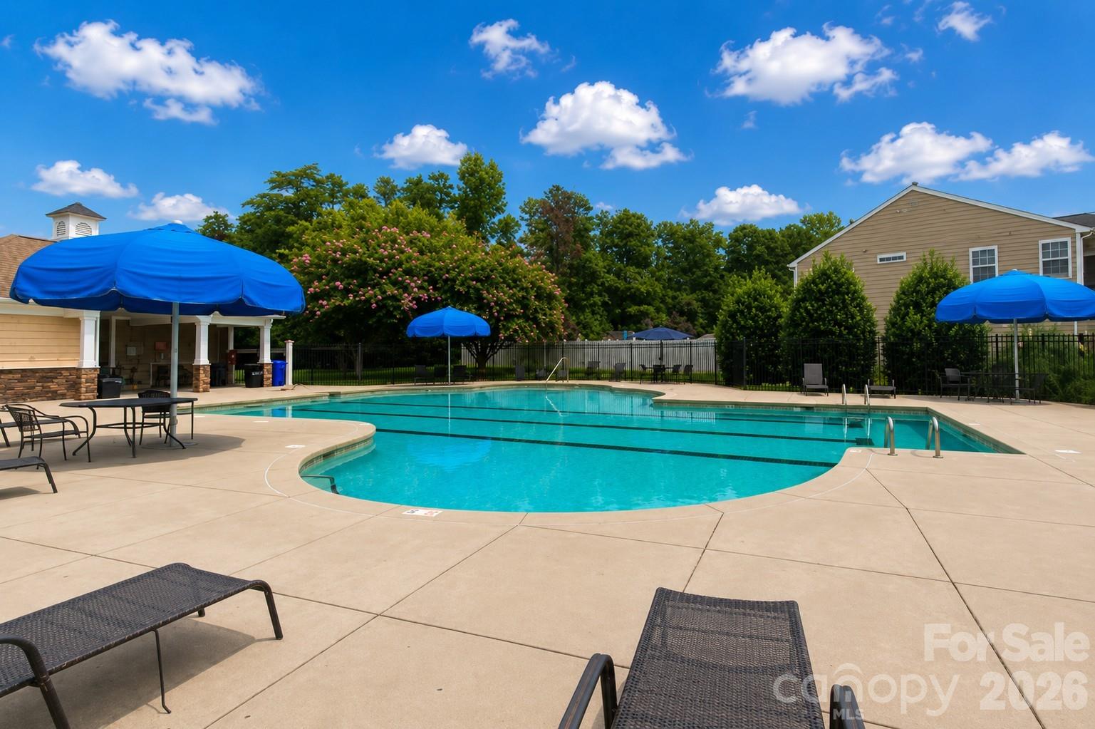 216 Crane Creek Way — Lexington