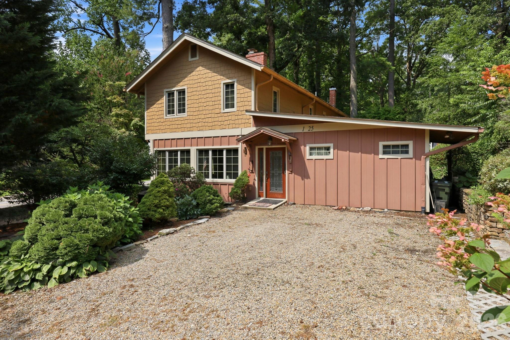1925 Laurel Park Highway — Hendersonville