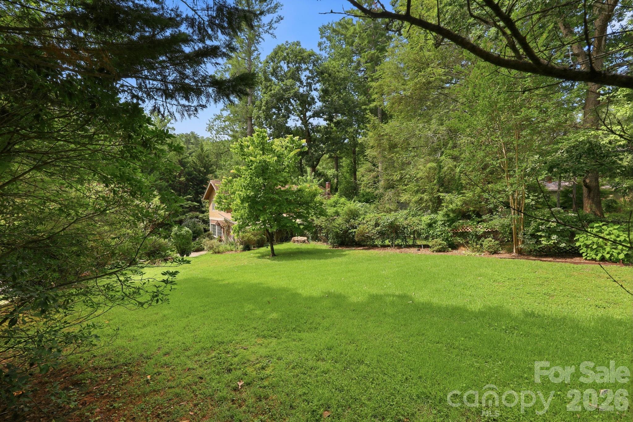 1925 Laurel Park Highway — Hendersonville