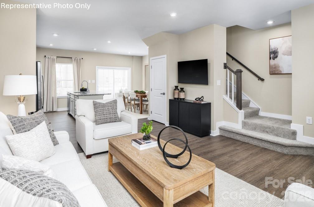 7357 Marino Court — Charlotte