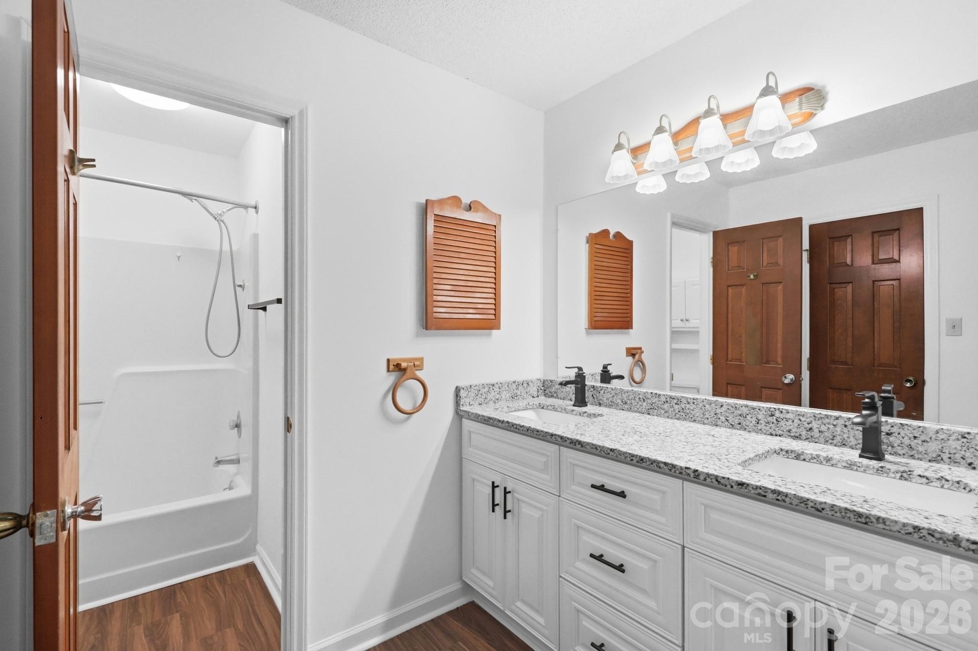 10211 Meadow Hollow Drive — Charlotte