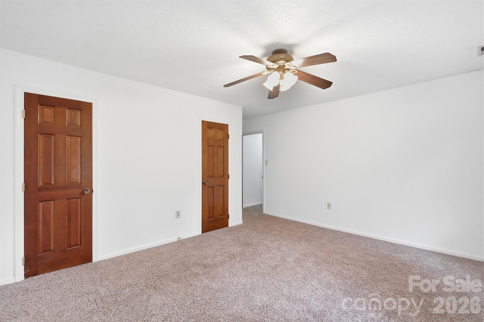10211 Meadow Hollow Drive — Charlotte