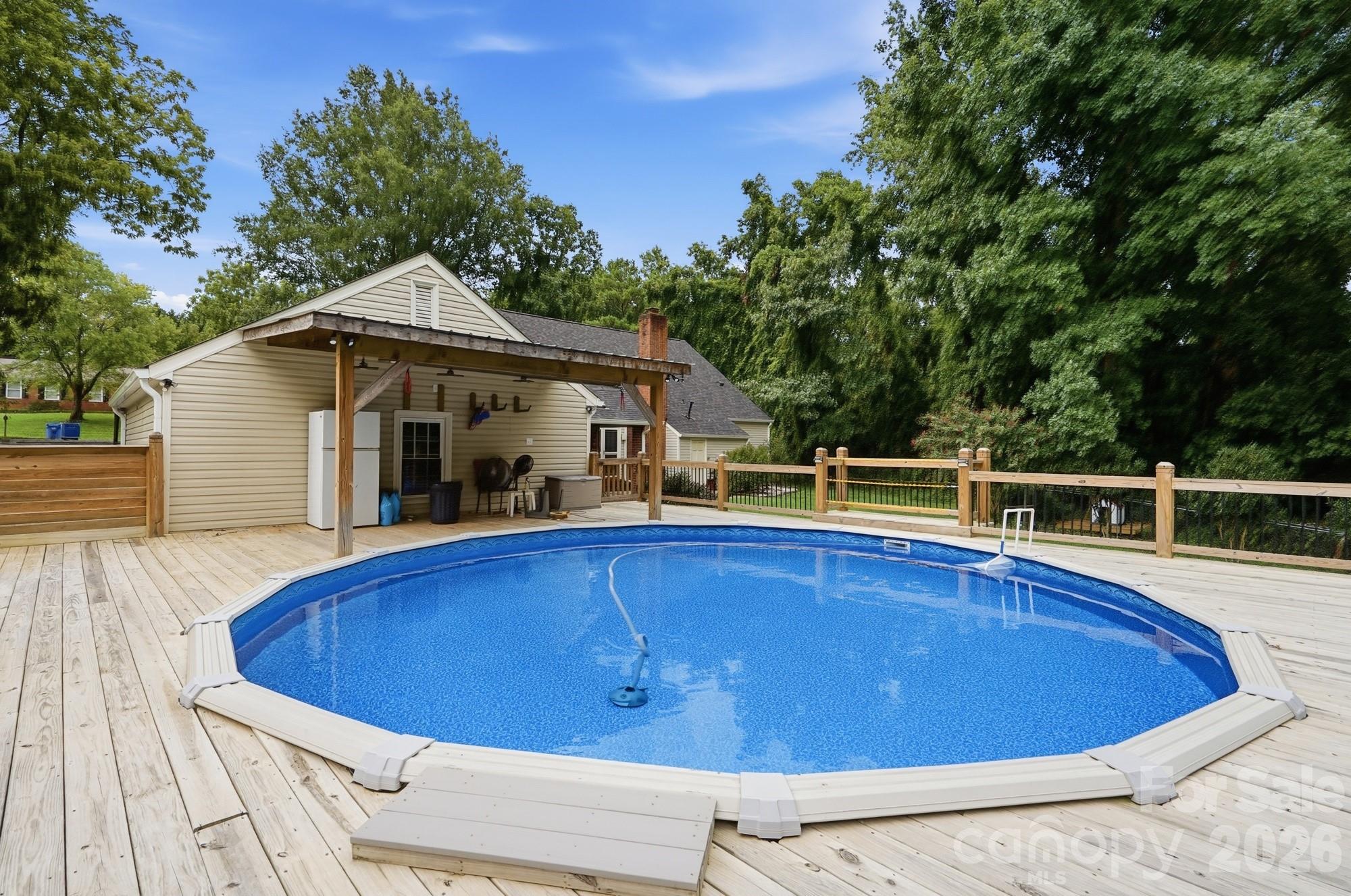 10211 Meadow Hollow Drive — Charlotte