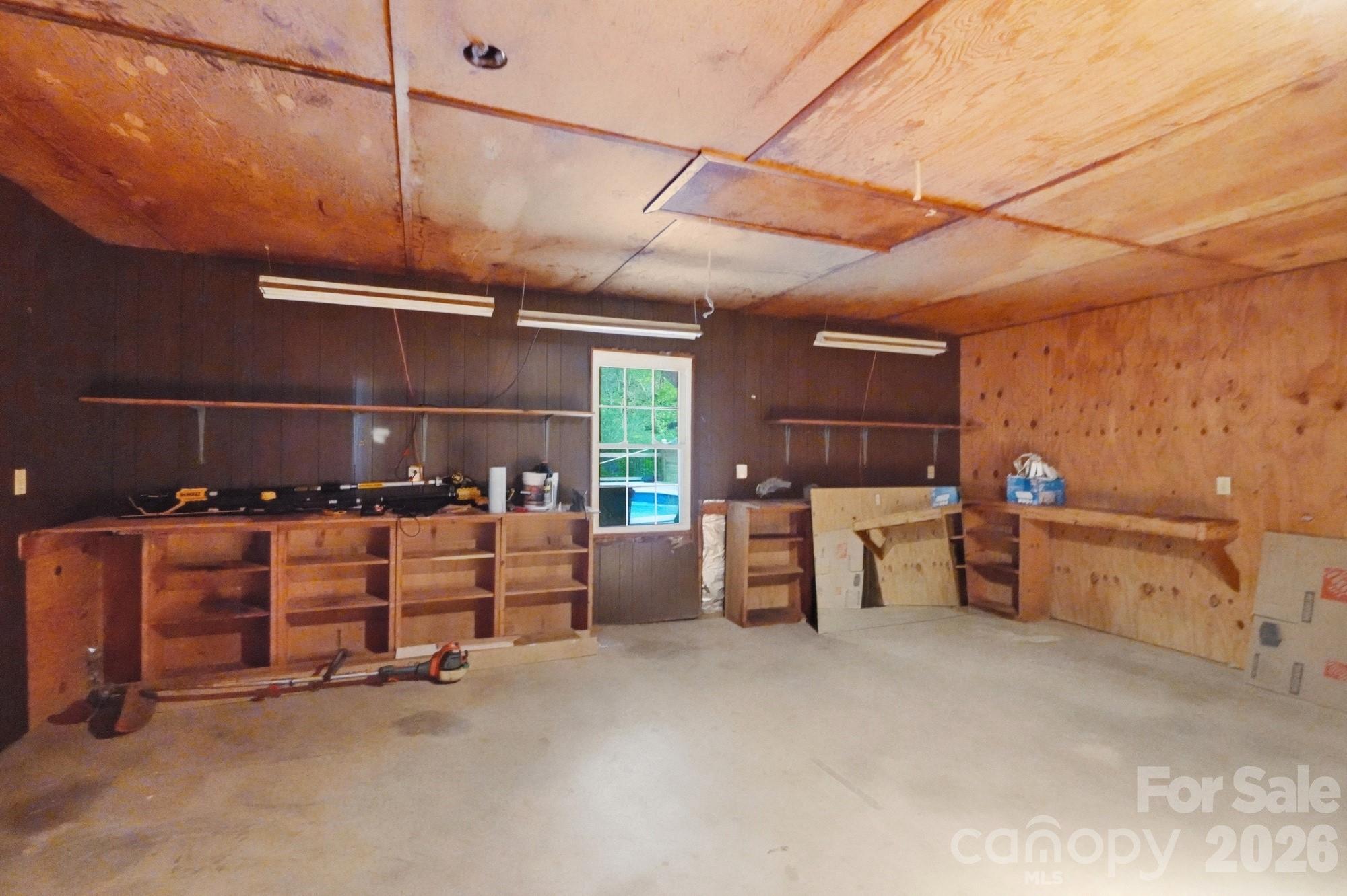 10211 Meadow Hollow Drive — Charlotte