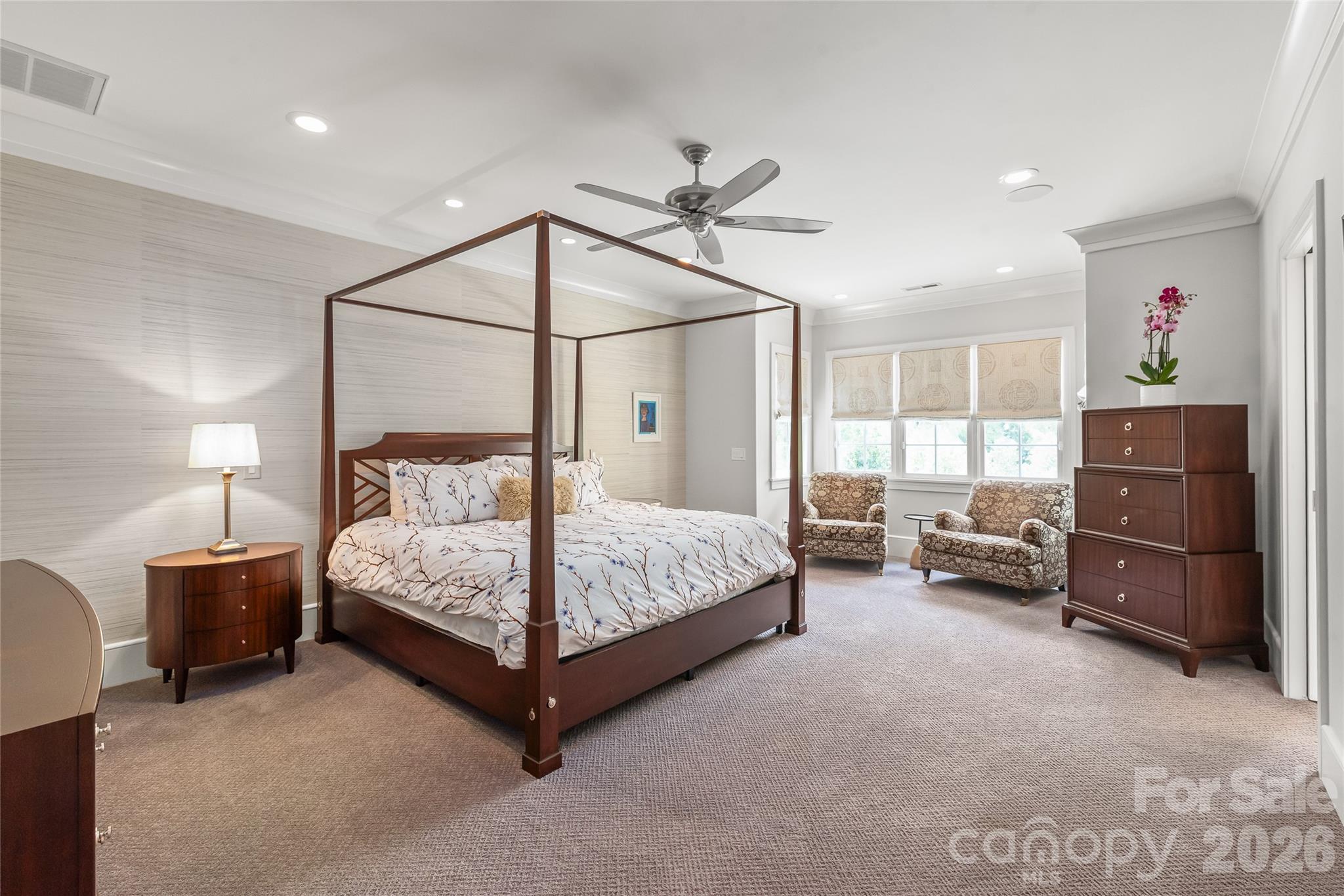2800 Wintergreen Drive — Charlotte