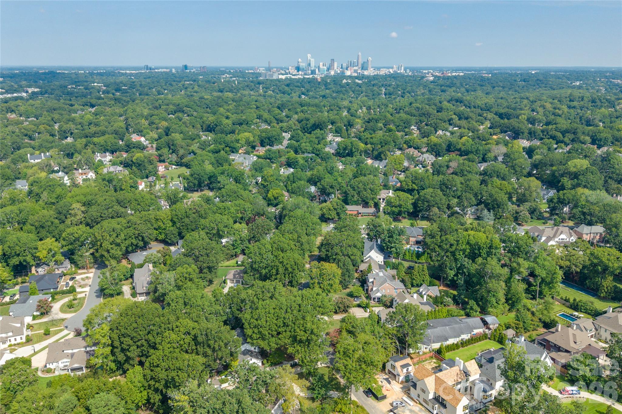 2800 Wintergreen Drive — Charlotte