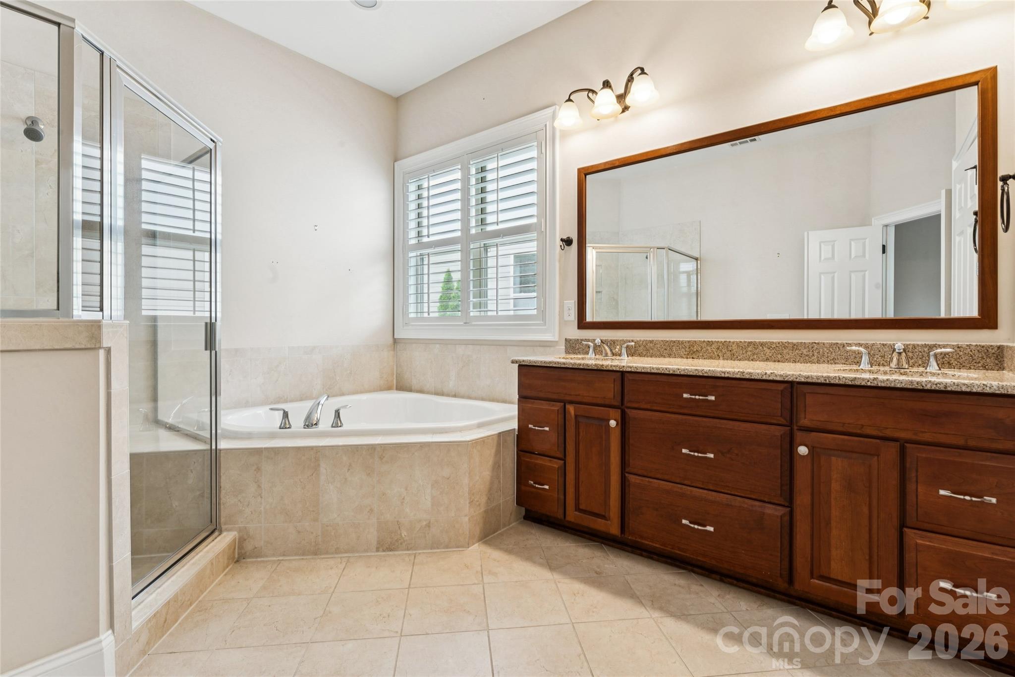 16826 Coves Edge Lane — Charlotte