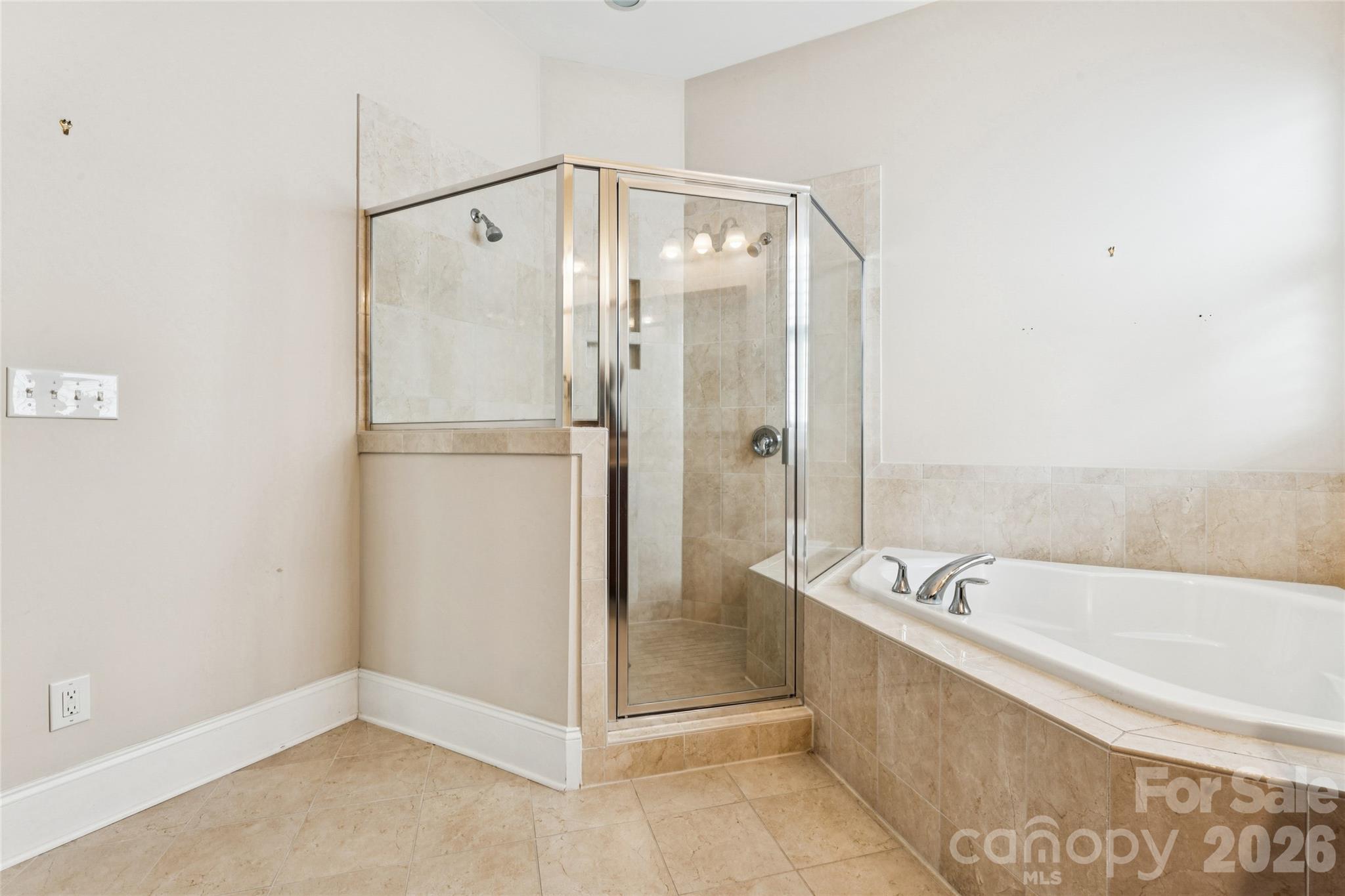 16826 Coves Edge Lane — Charlotte