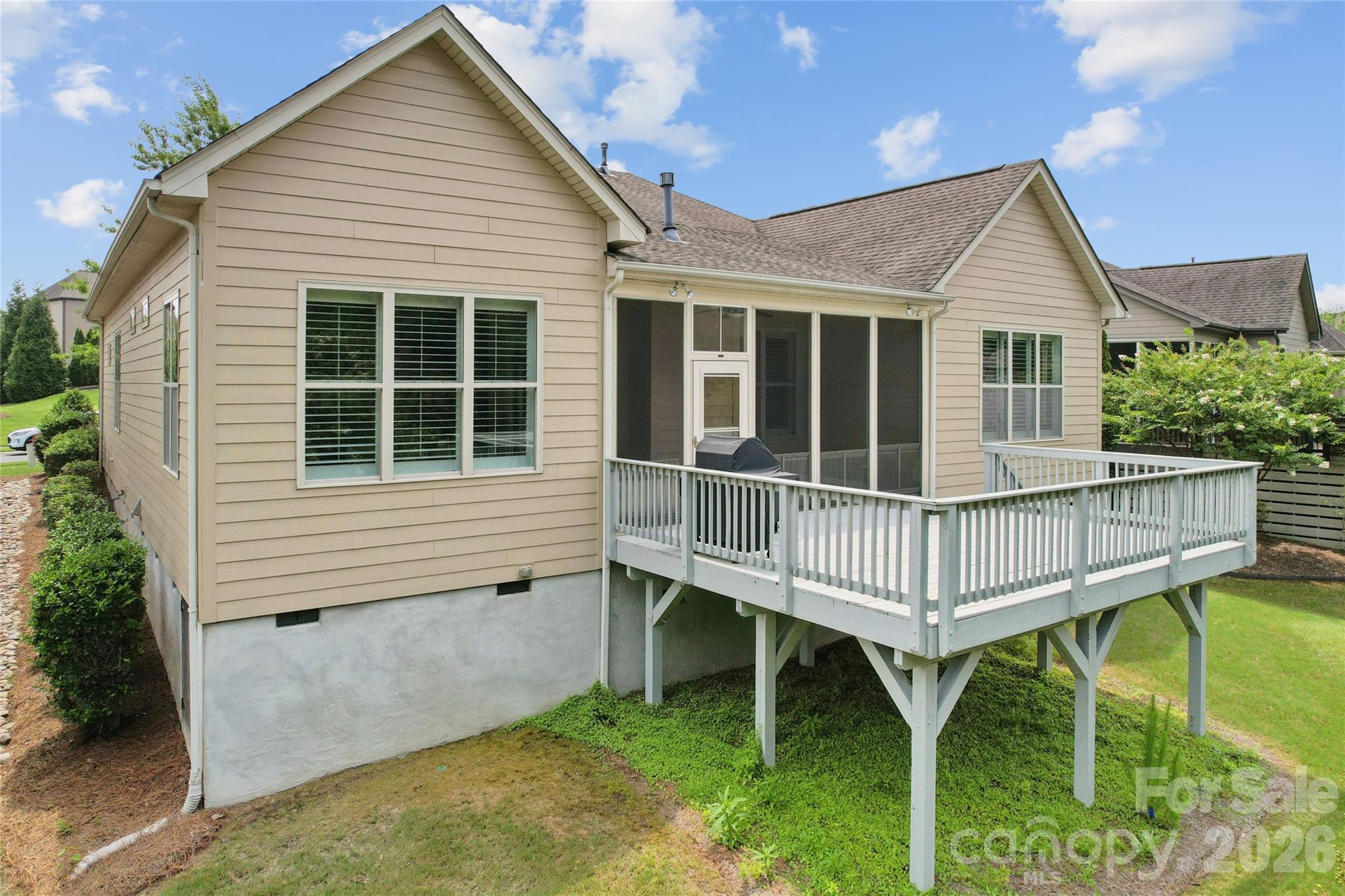 16826 Coves Edge Lane — Charlotte