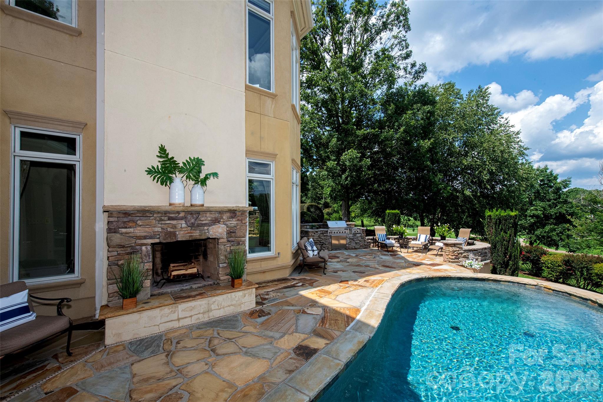 14905 Mcleary Circle — Charlotte