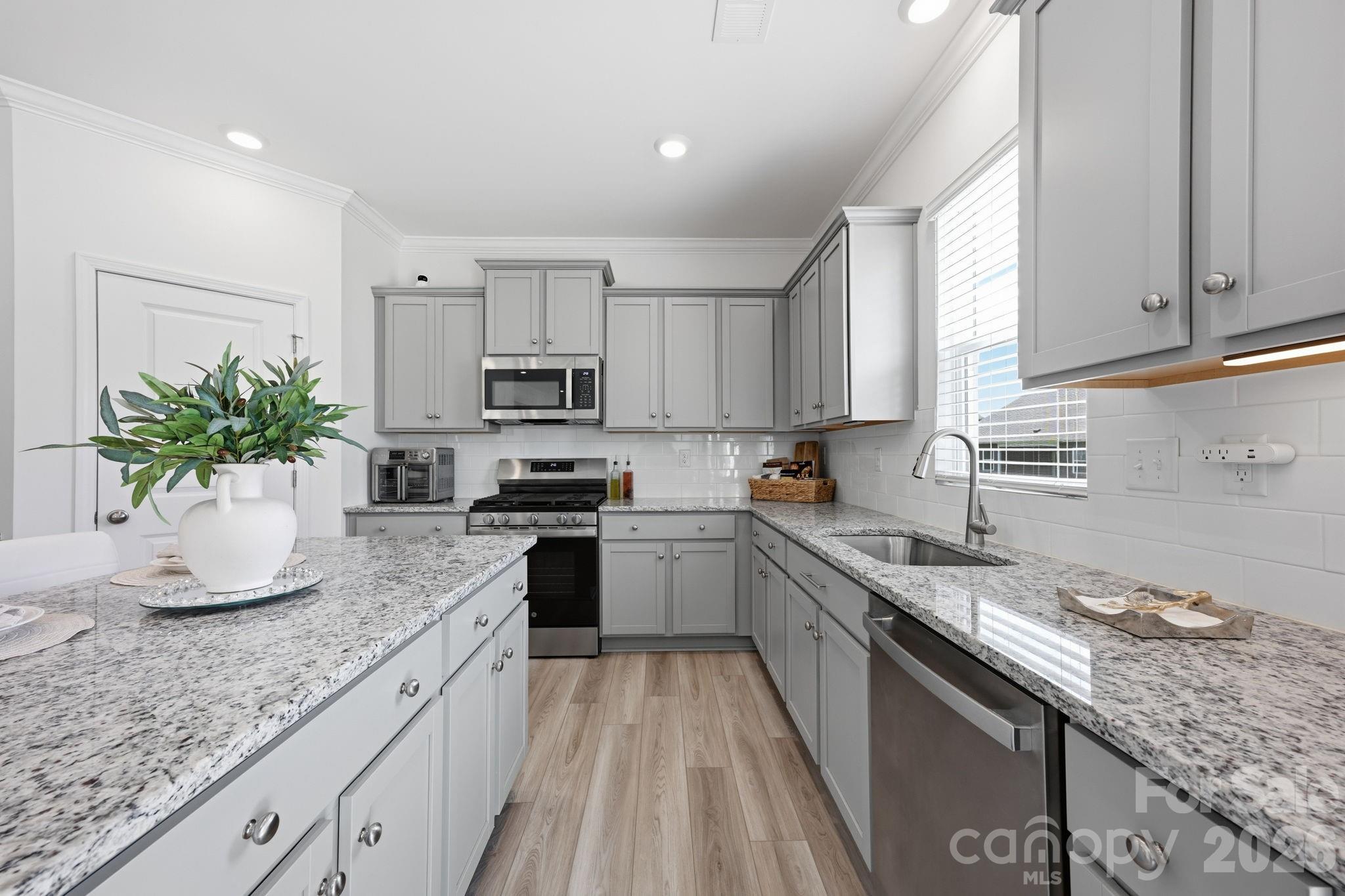 2062 Van Buren Road — Sherrills Ford