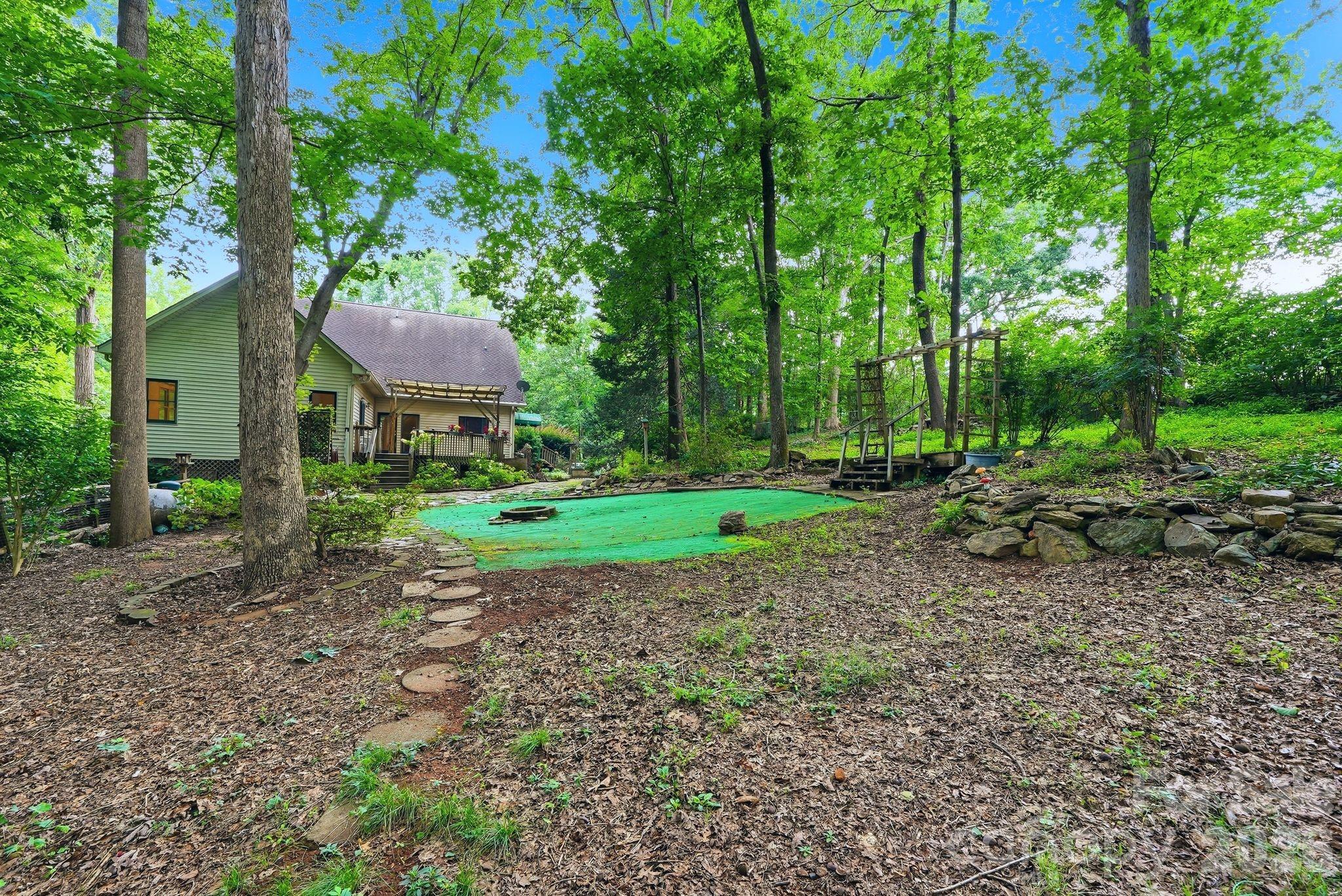 721 Canterbury Road — Kings Mountain