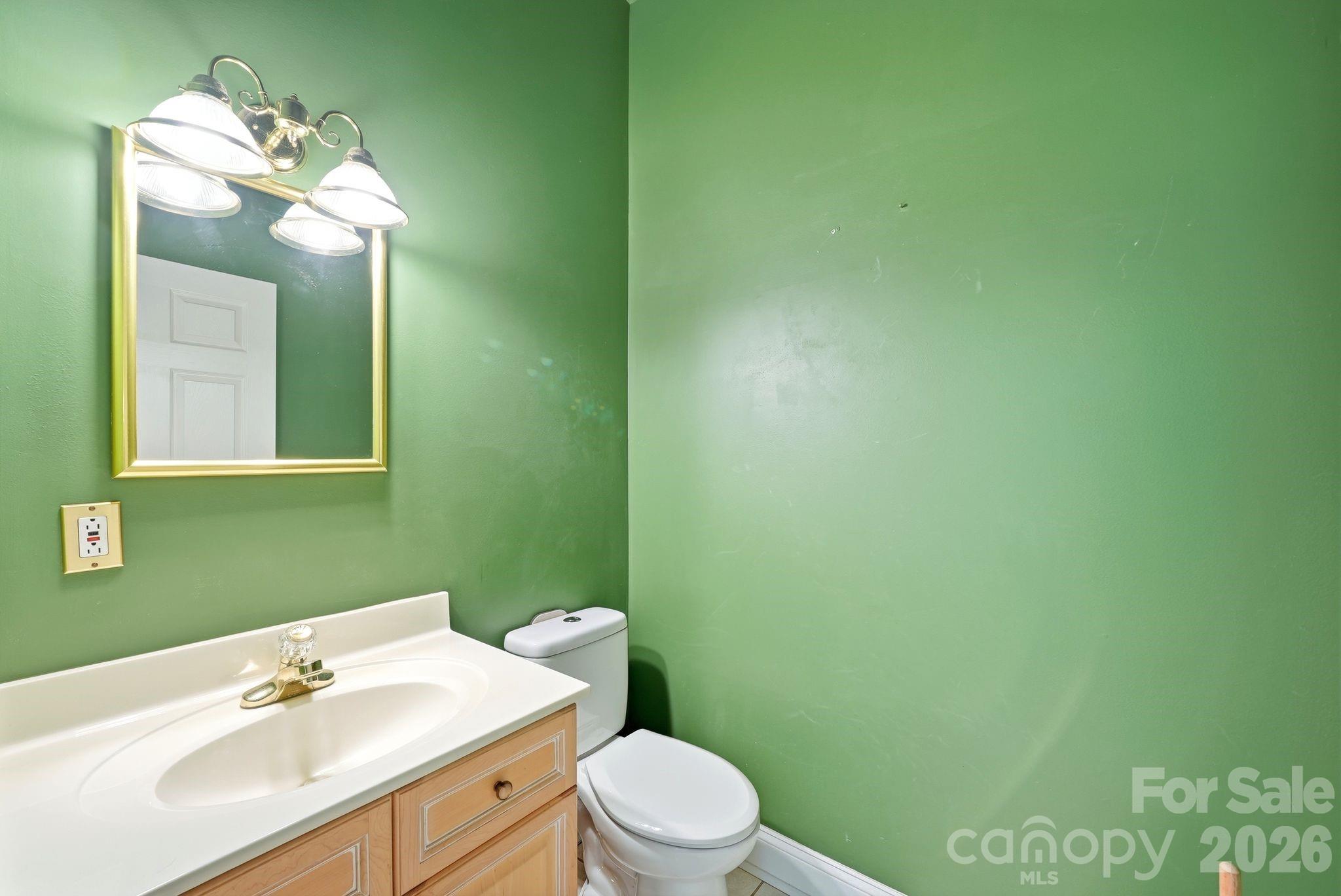 721 Canterbury Road — Kings Mountain