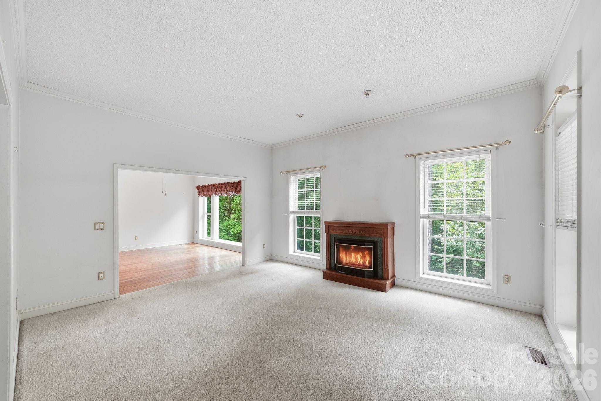 721 Canterbury Road — Kings Mountain