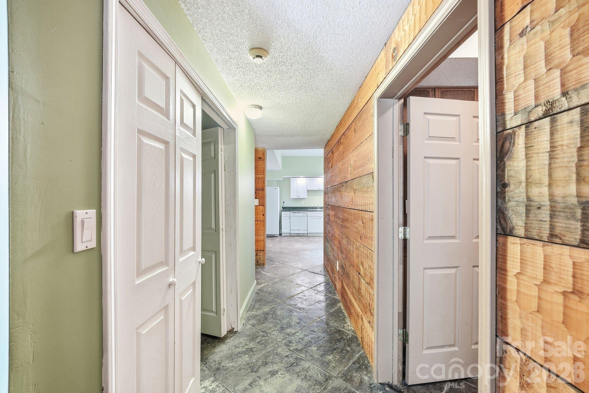 721 Canterbury Road — Kings Mountain