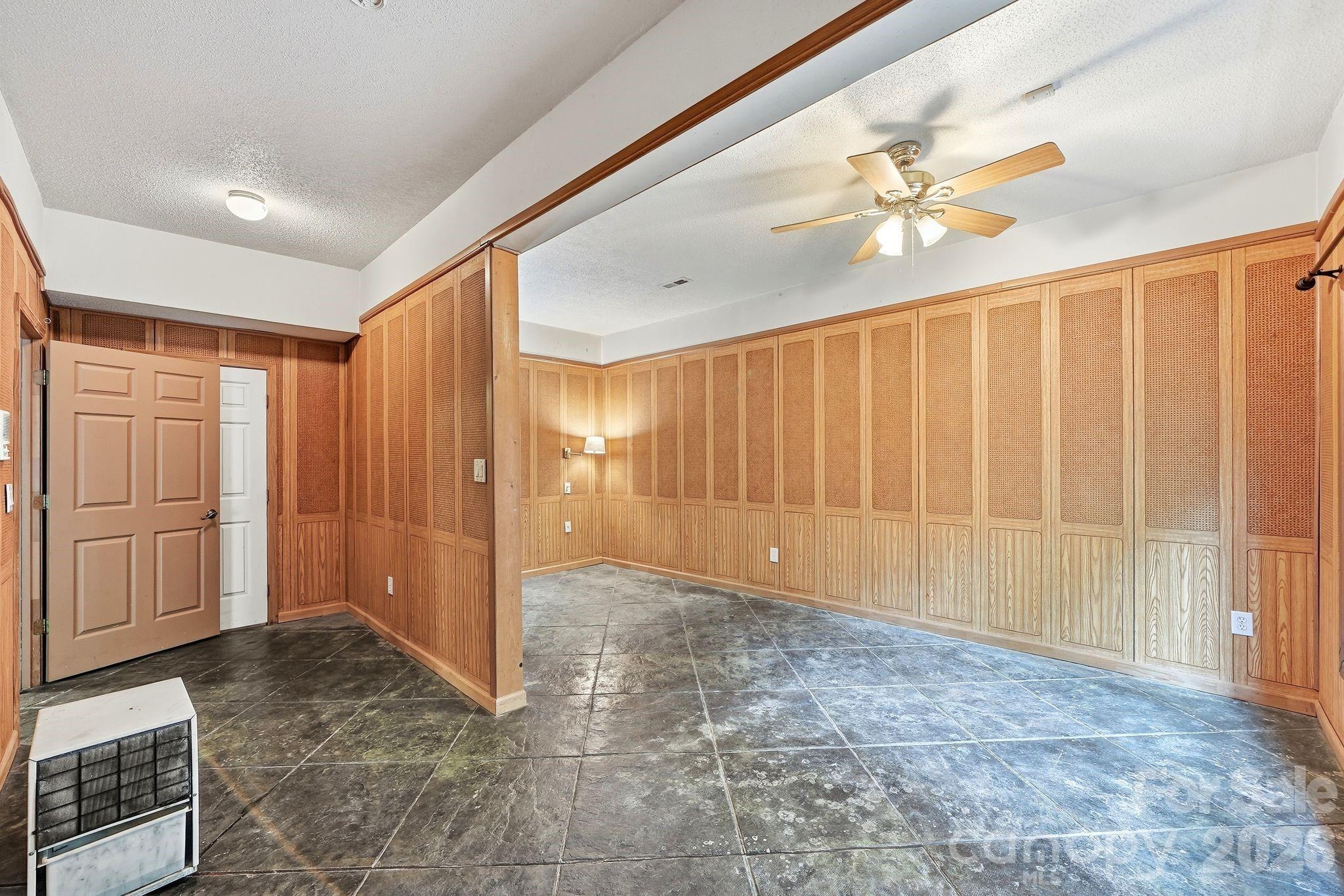 721 Canterbury Road — Kings Mountain