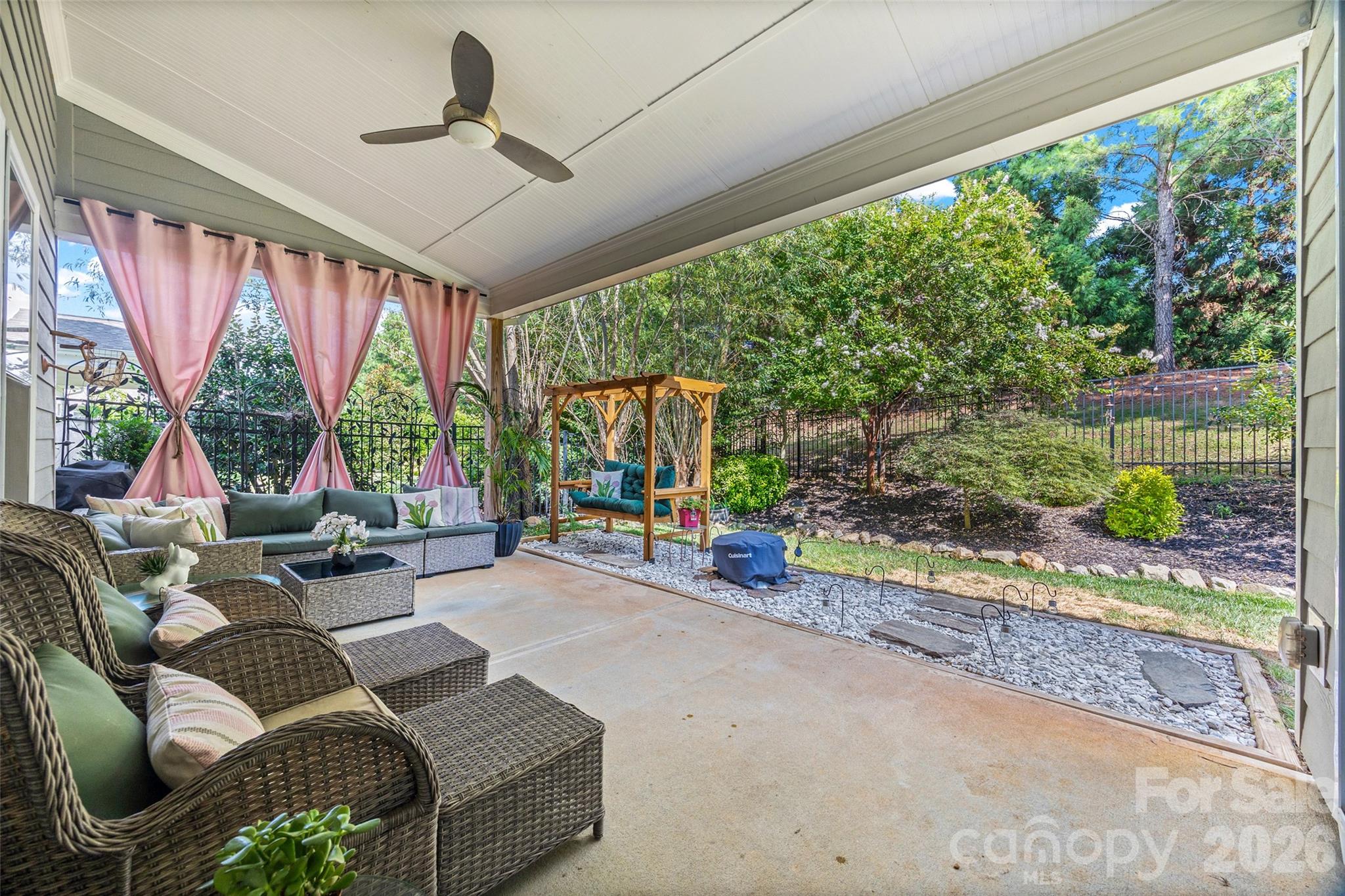 162 Hampton Trail Drive — Fort Mill