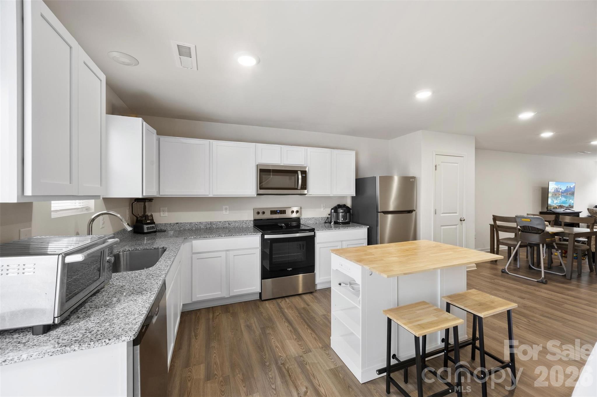 105 VILLA Lane — Lincolnton
