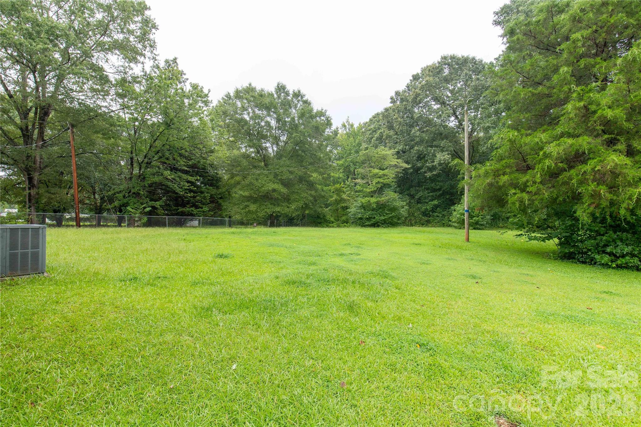 1747 Williams Circle — Lancaster