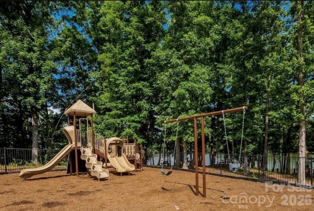 4911 Trigney Court — Charlotte