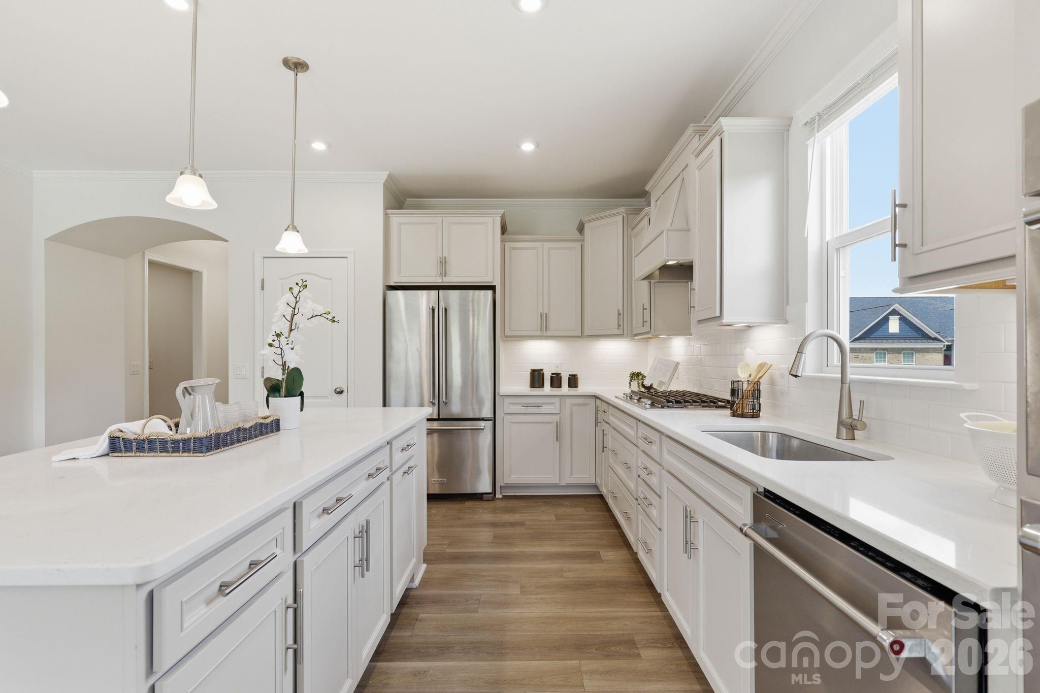 13704 Berkley Avenue — Huntersville