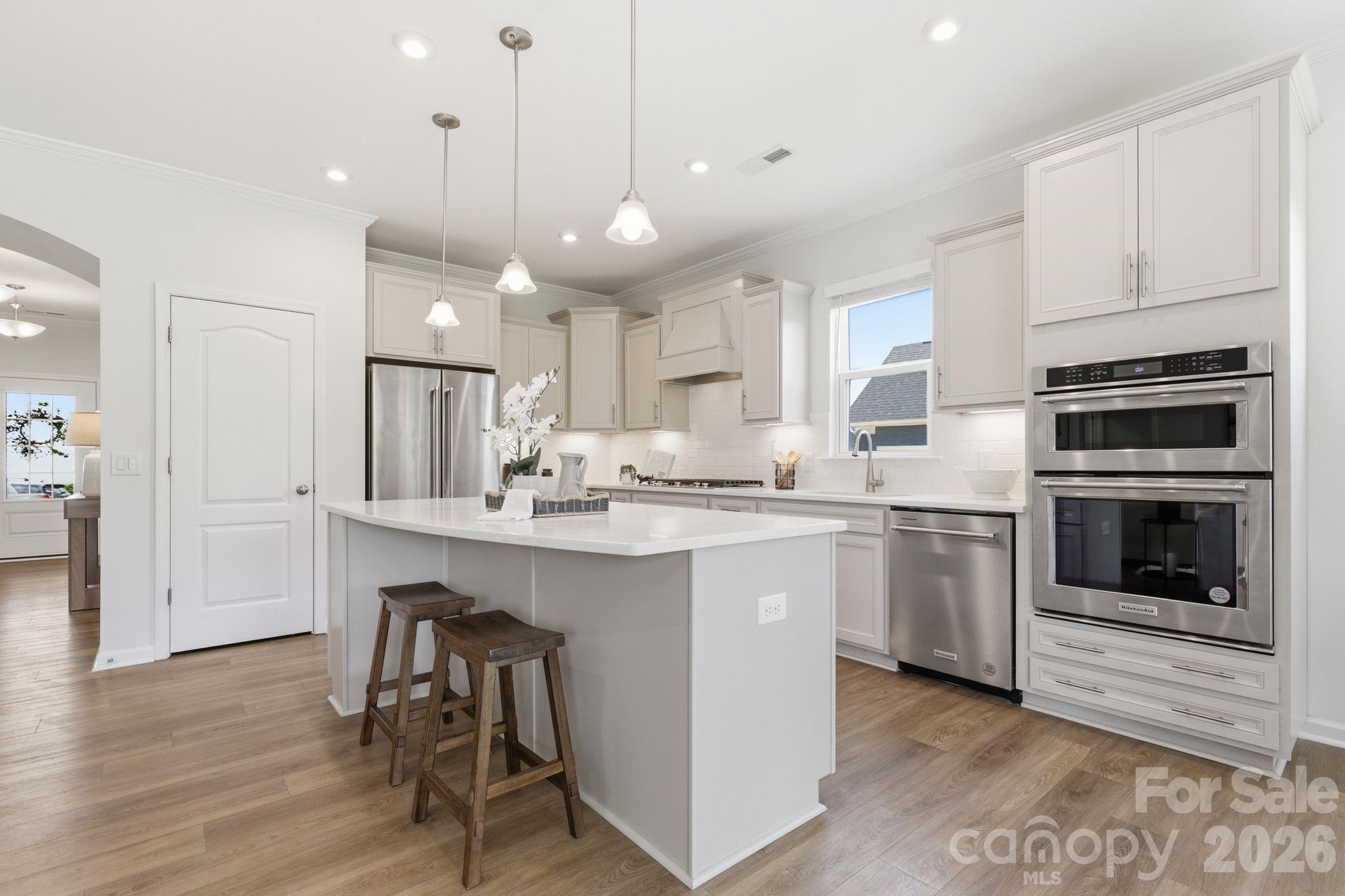 13704 Berkley Avenue — Huntersville