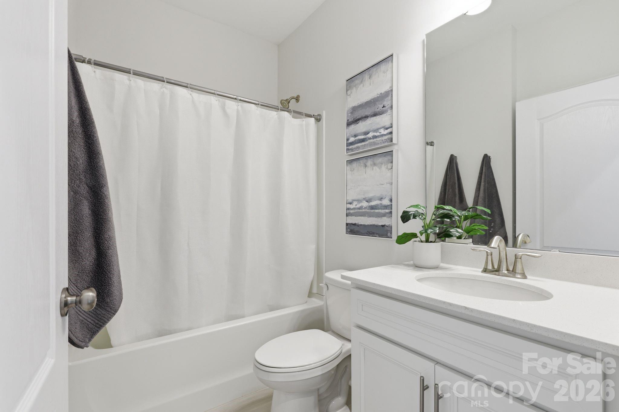 13704 Berkley Avenue — Huntersville