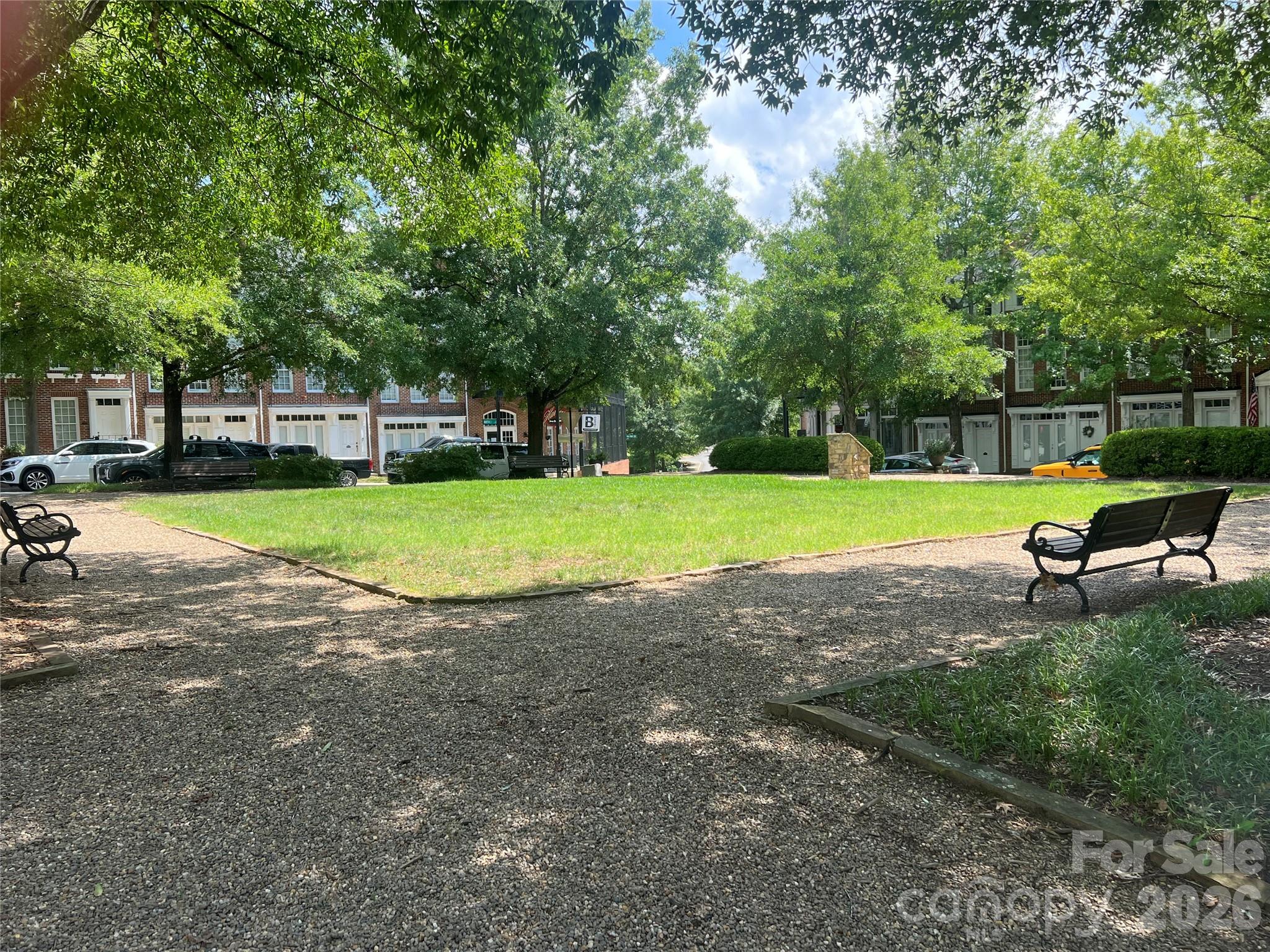 13704 Berkley Avenue — Huntersville