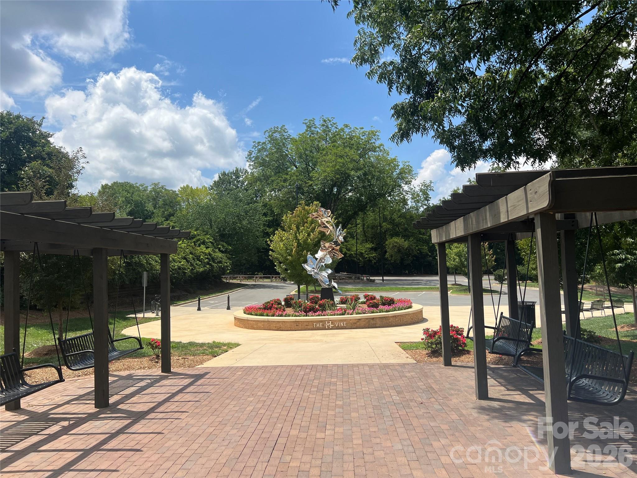 13704 Berkley Avenue — Huntersville