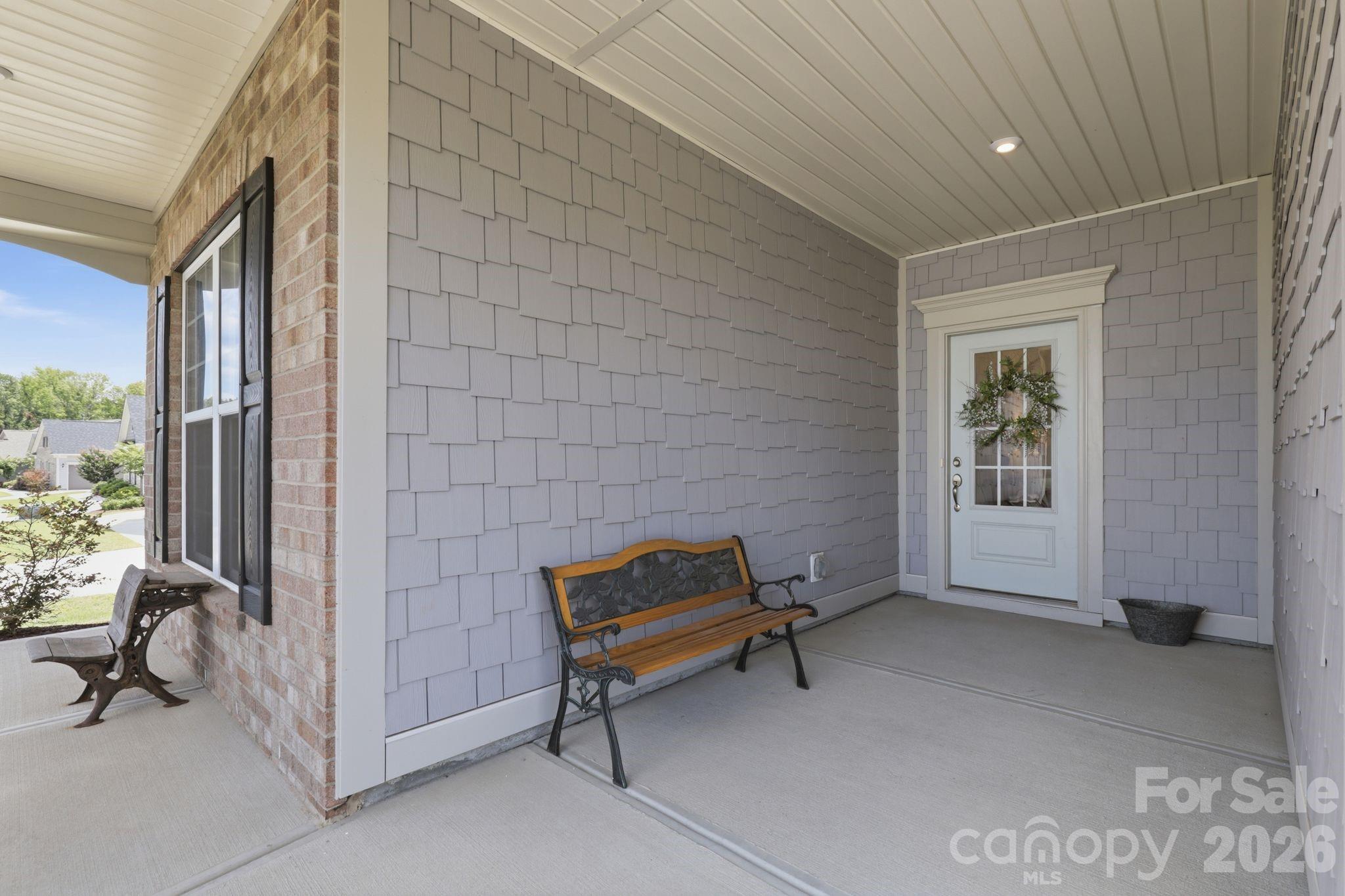 13704 Berkley Avenue — Huntersville