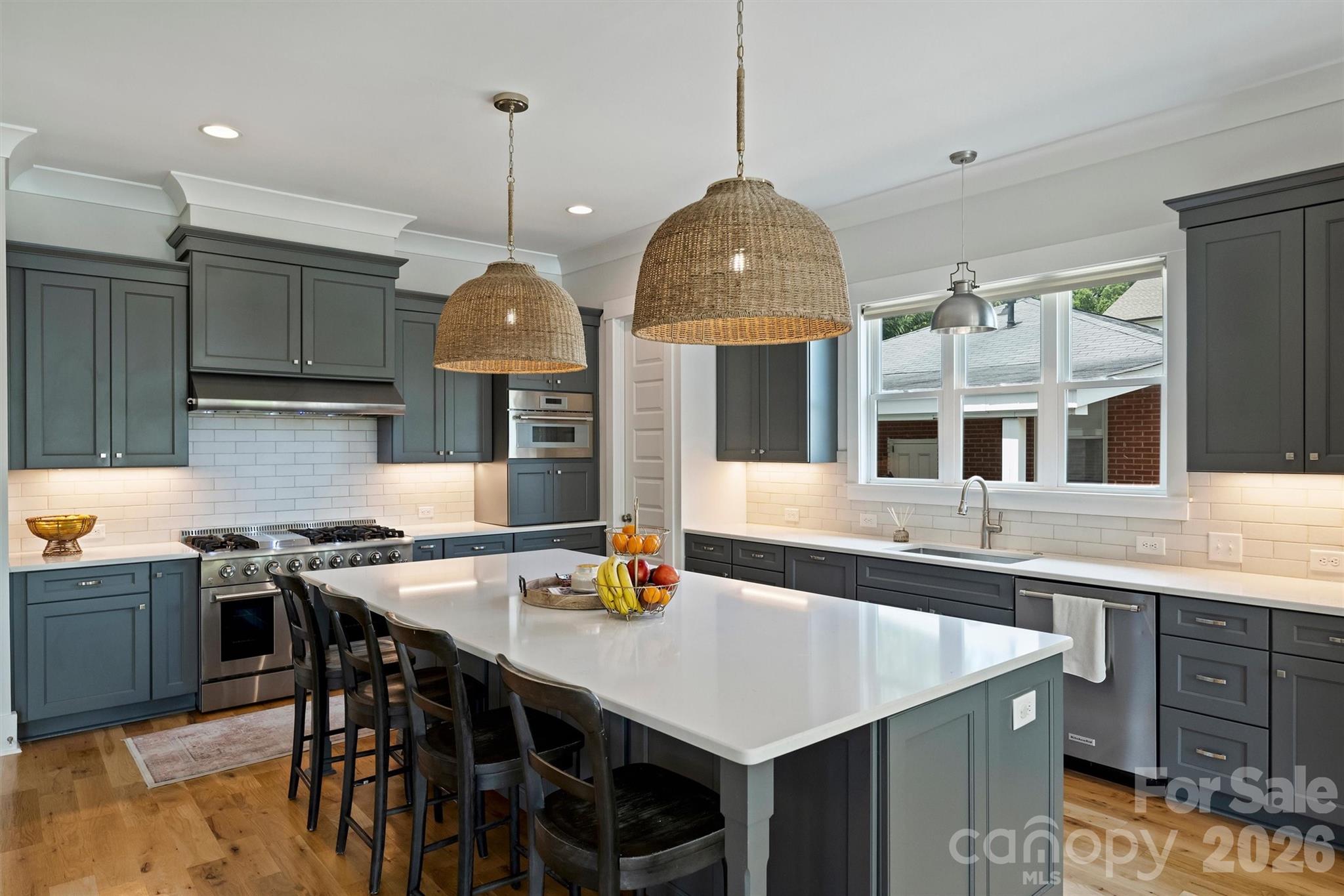 215 Hartford Avenue — Charlotte