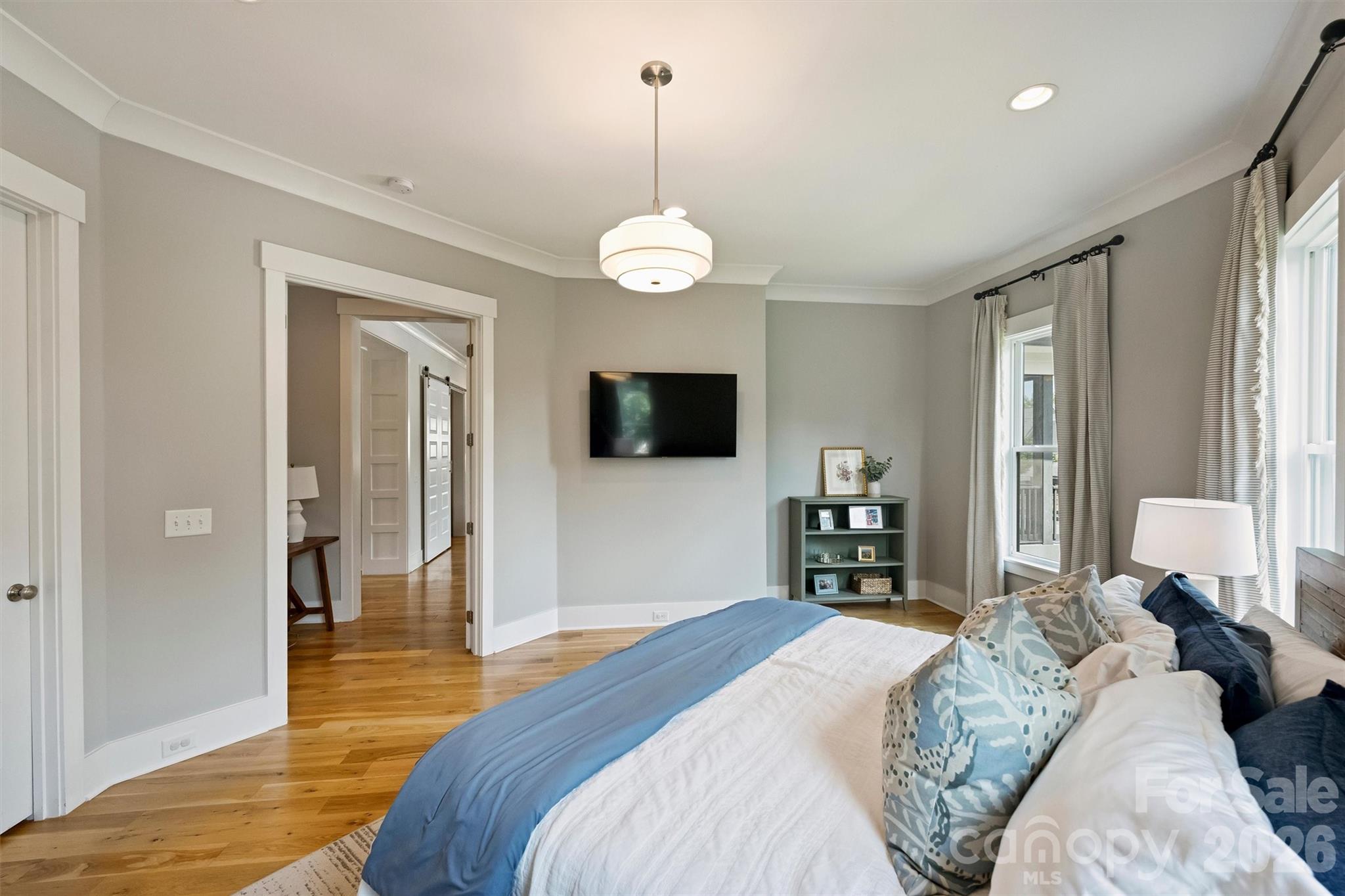 215 Hartford Avenue — Charlotte
