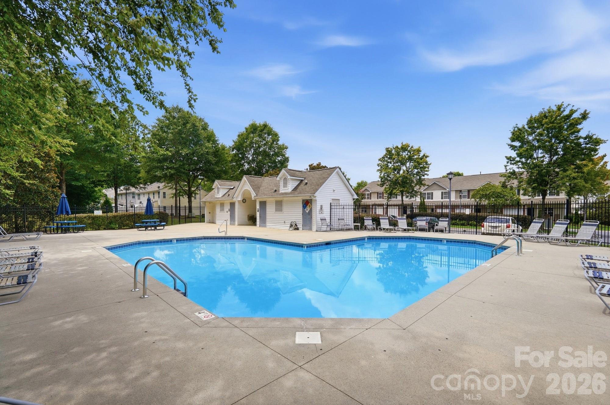 13838 Singleleaf Lane — Charlotte