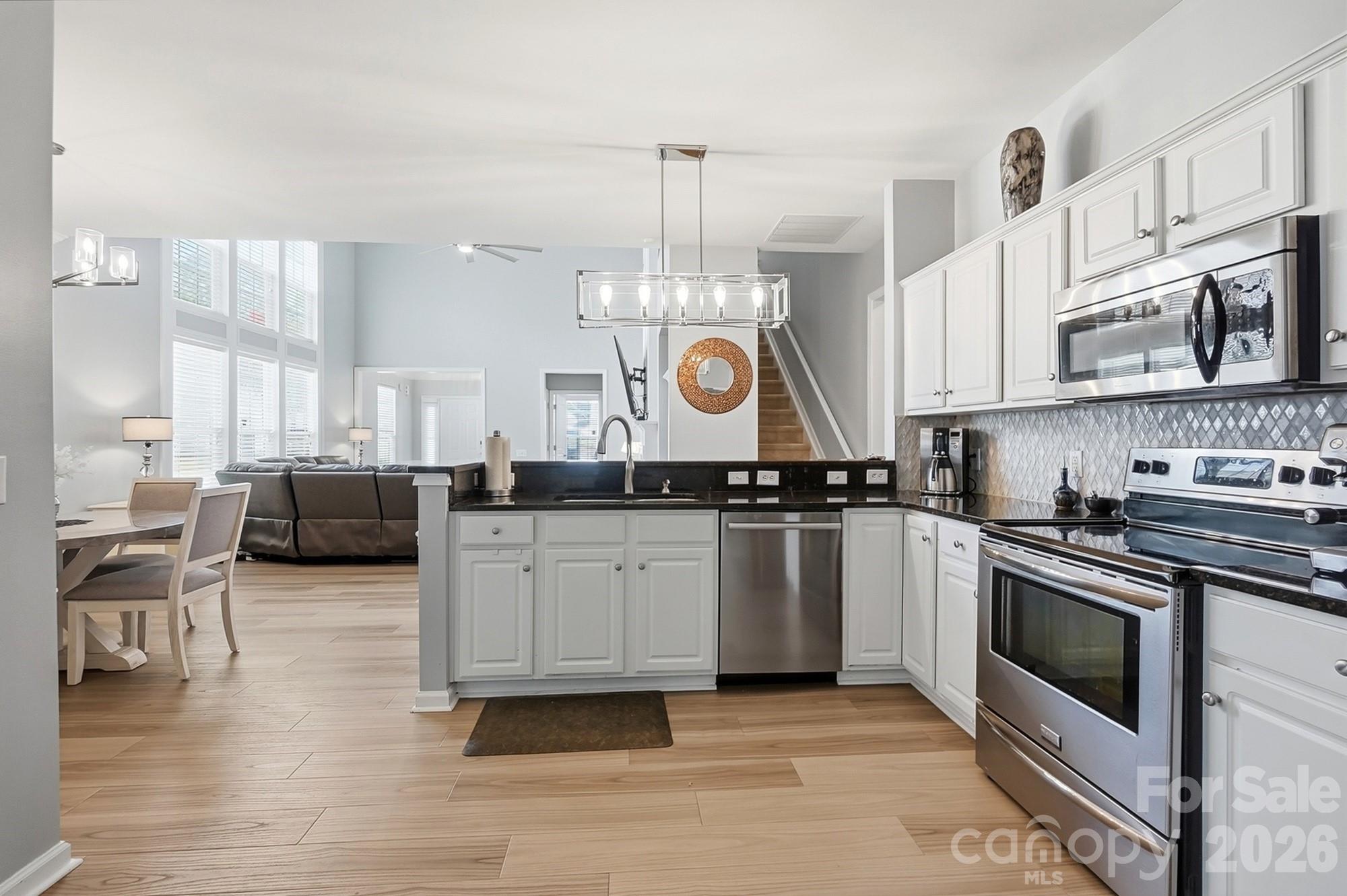 8530 Heron Glen Drive — Charlotte