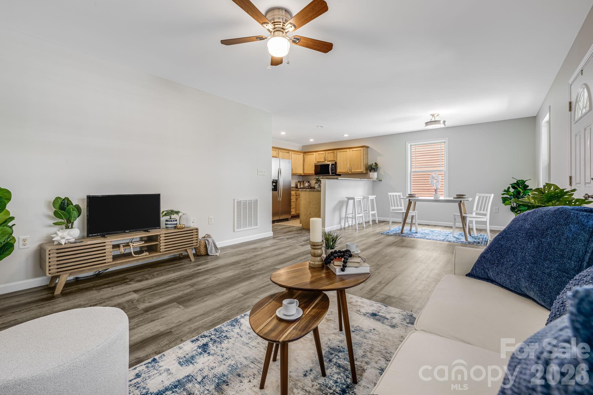 9 Coral Berry Drive — Candler