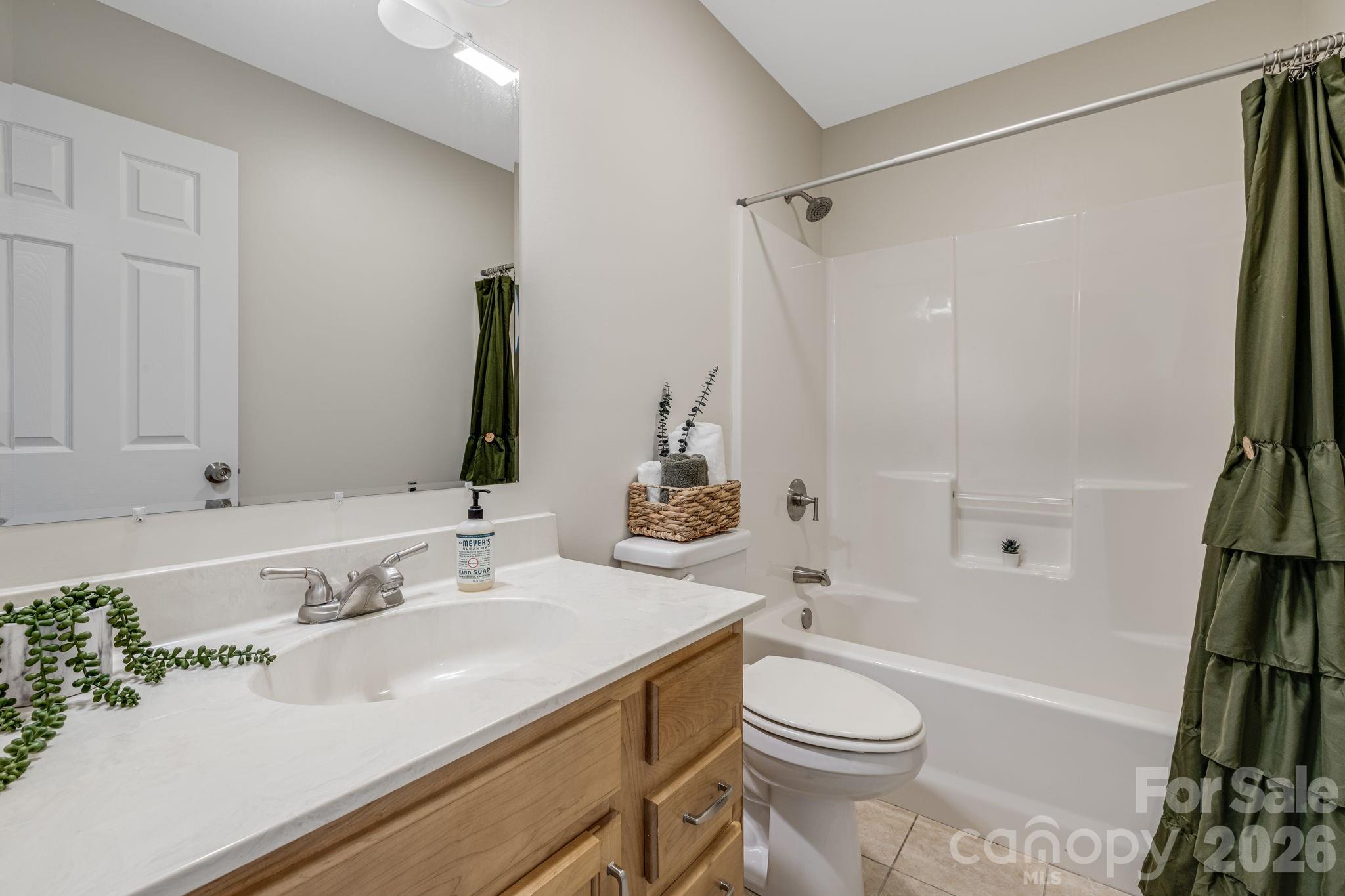 9 Coral Berry Drive — Candler