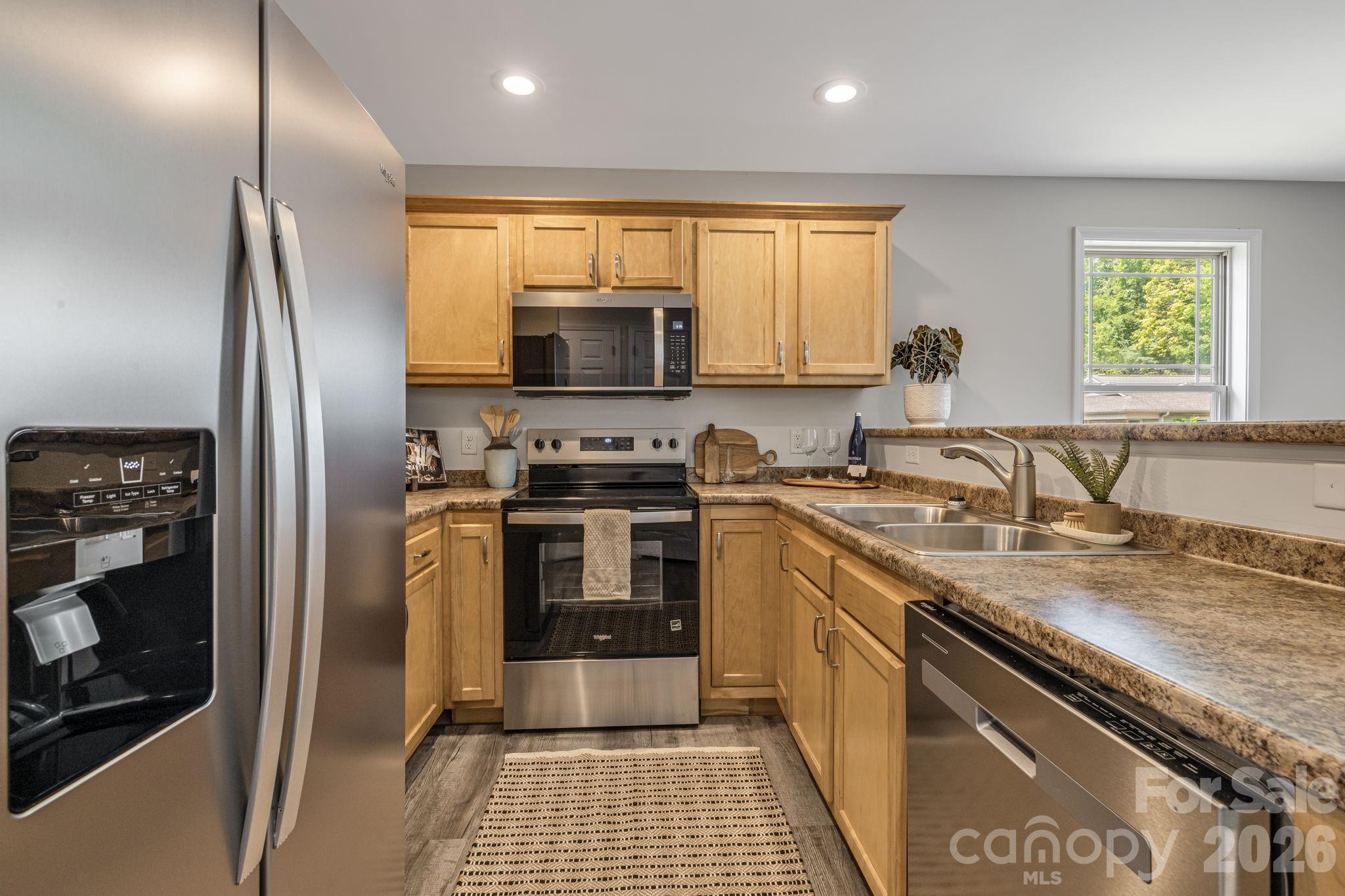 9 Coral Berry Drive — Candler