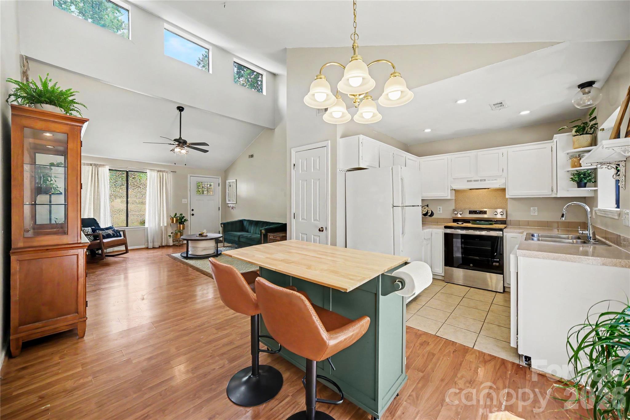6601 Santa Cruz Trail — Charlotte