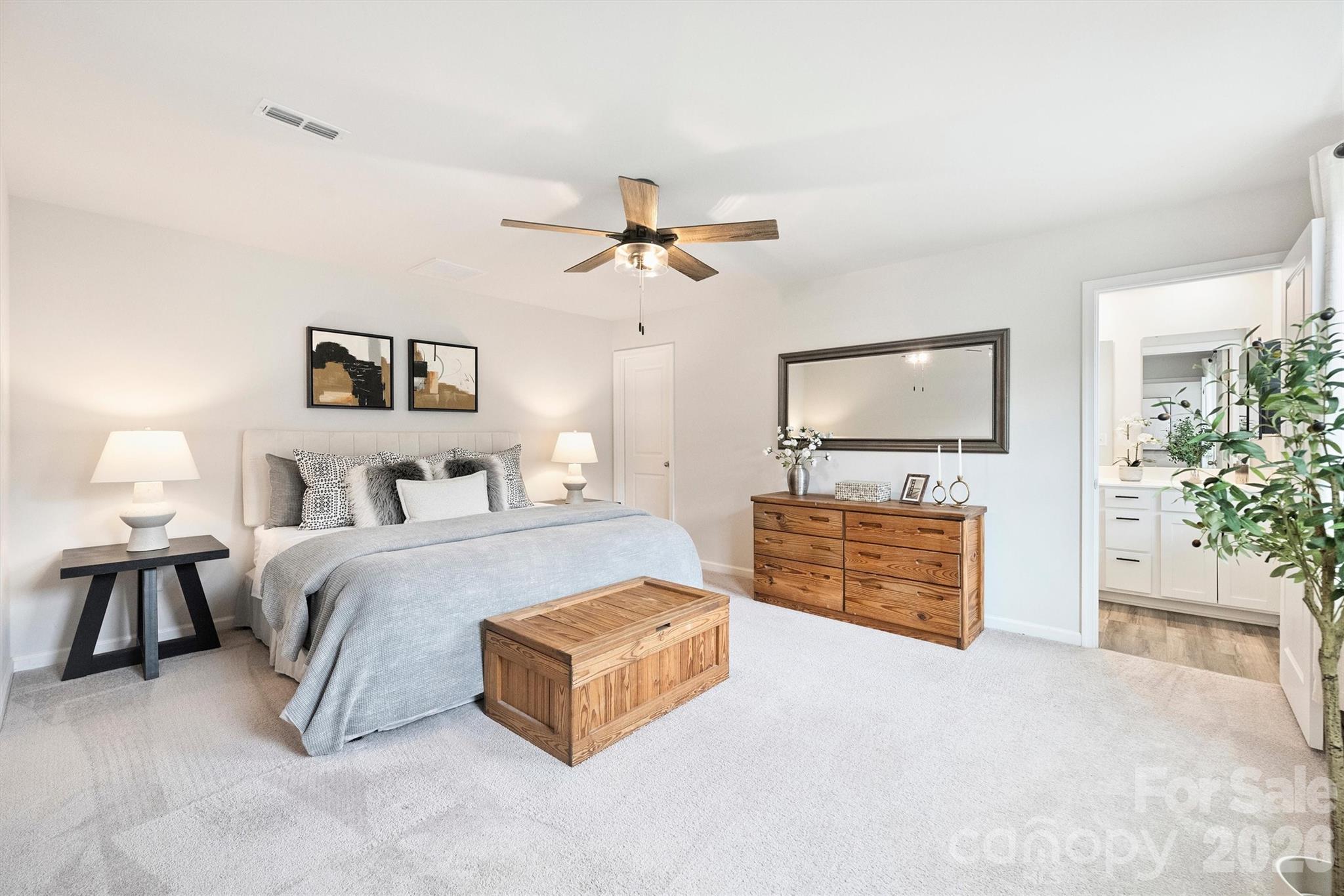 7016 Ludell Lane — Charlotte
