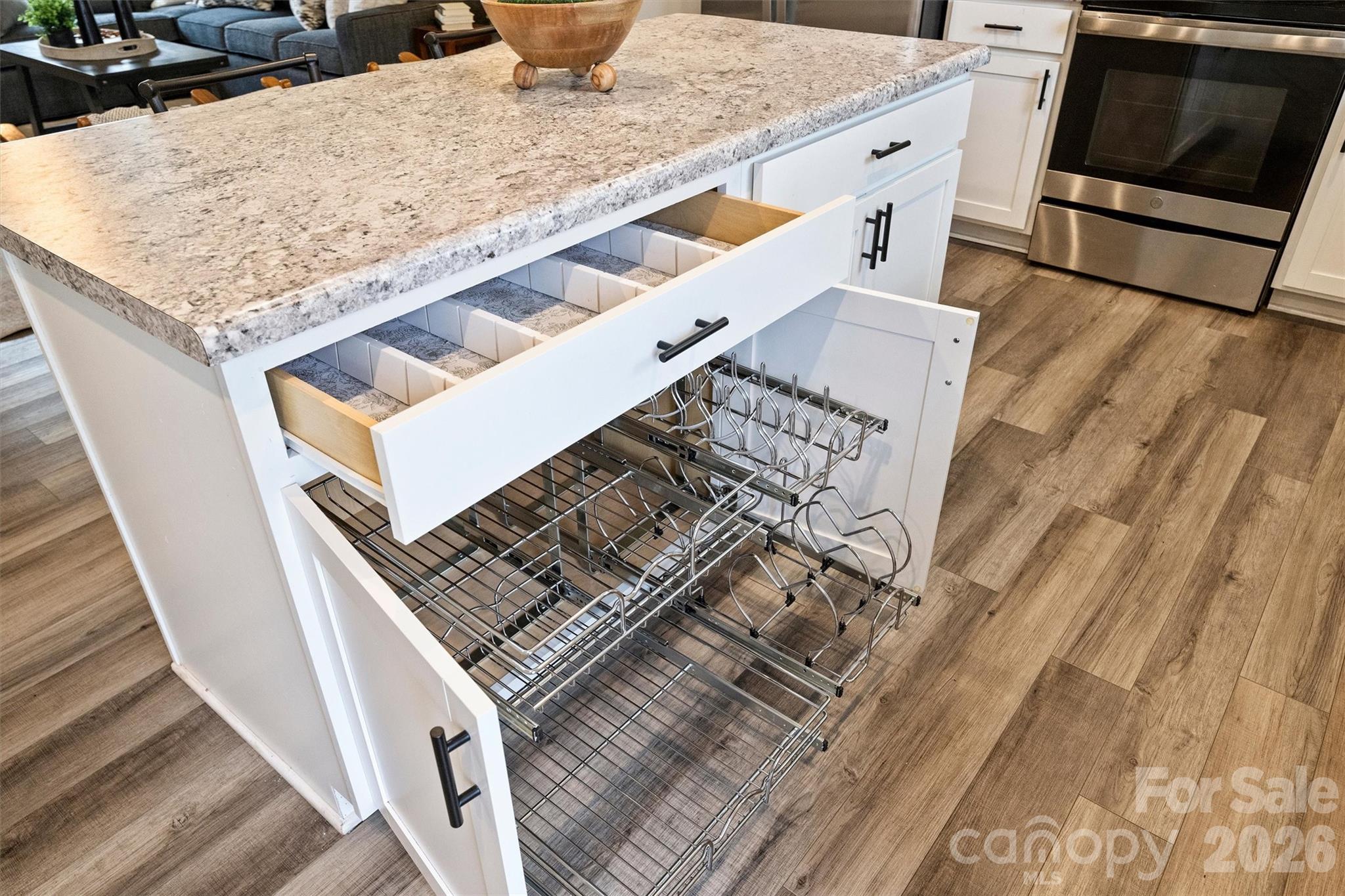 7016 Ludell Lane — Charlotte