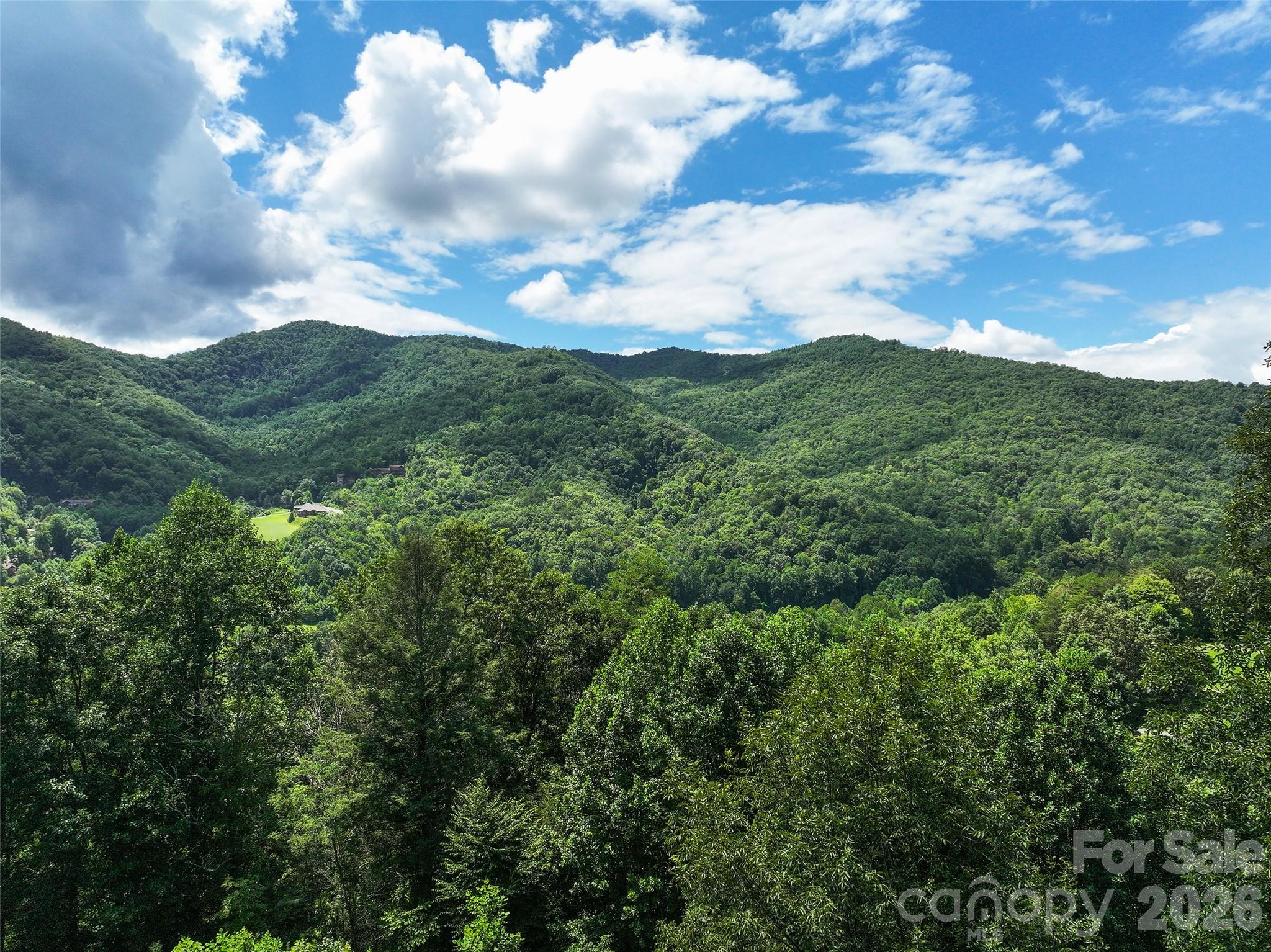 270 Par 3 Road — Whittier