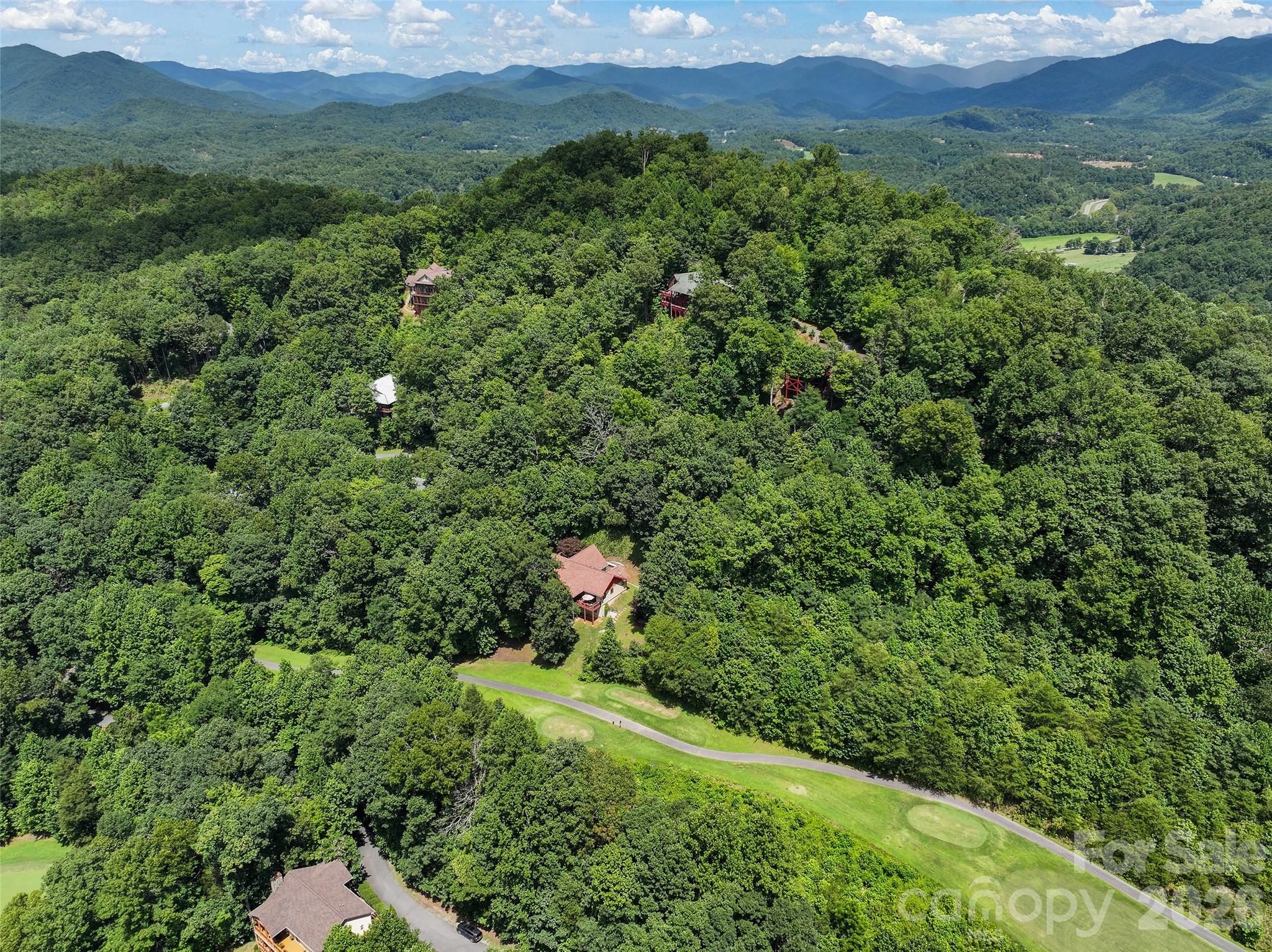 270 Par 3 Road — Whittier