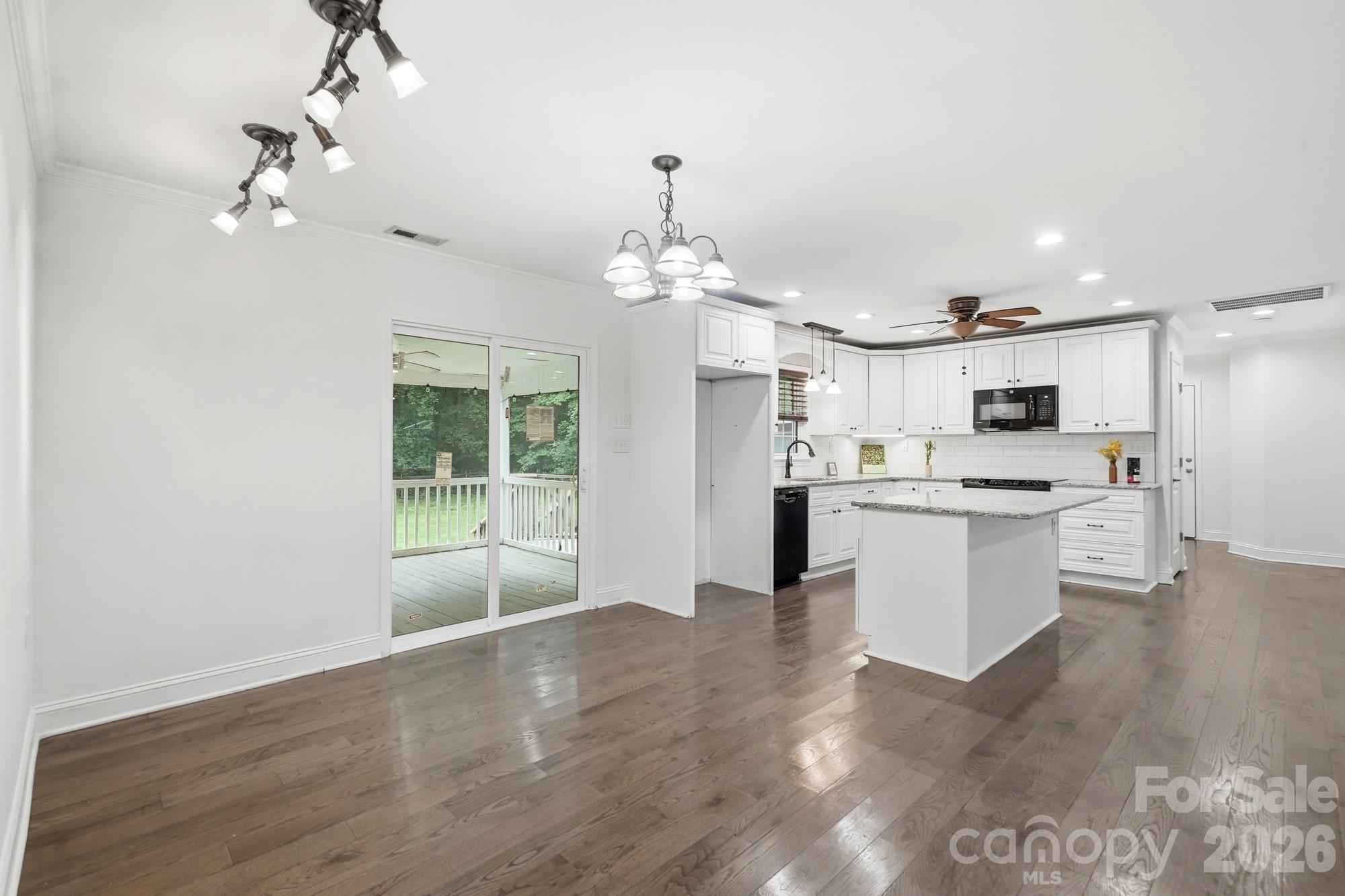 6081 Cambridge Drive — Harrisburg