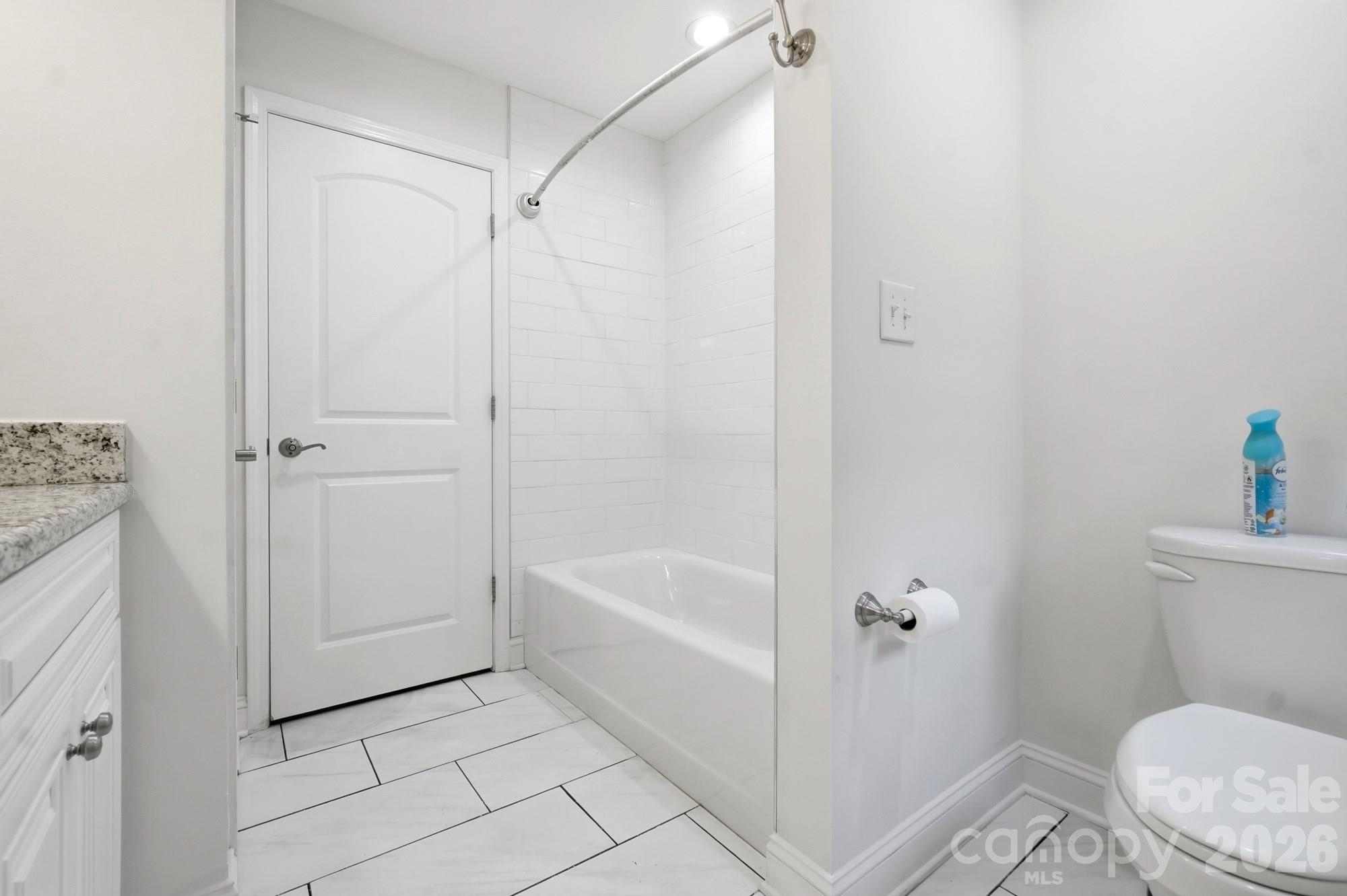 6081 Cambridge Drive — Harrisburg