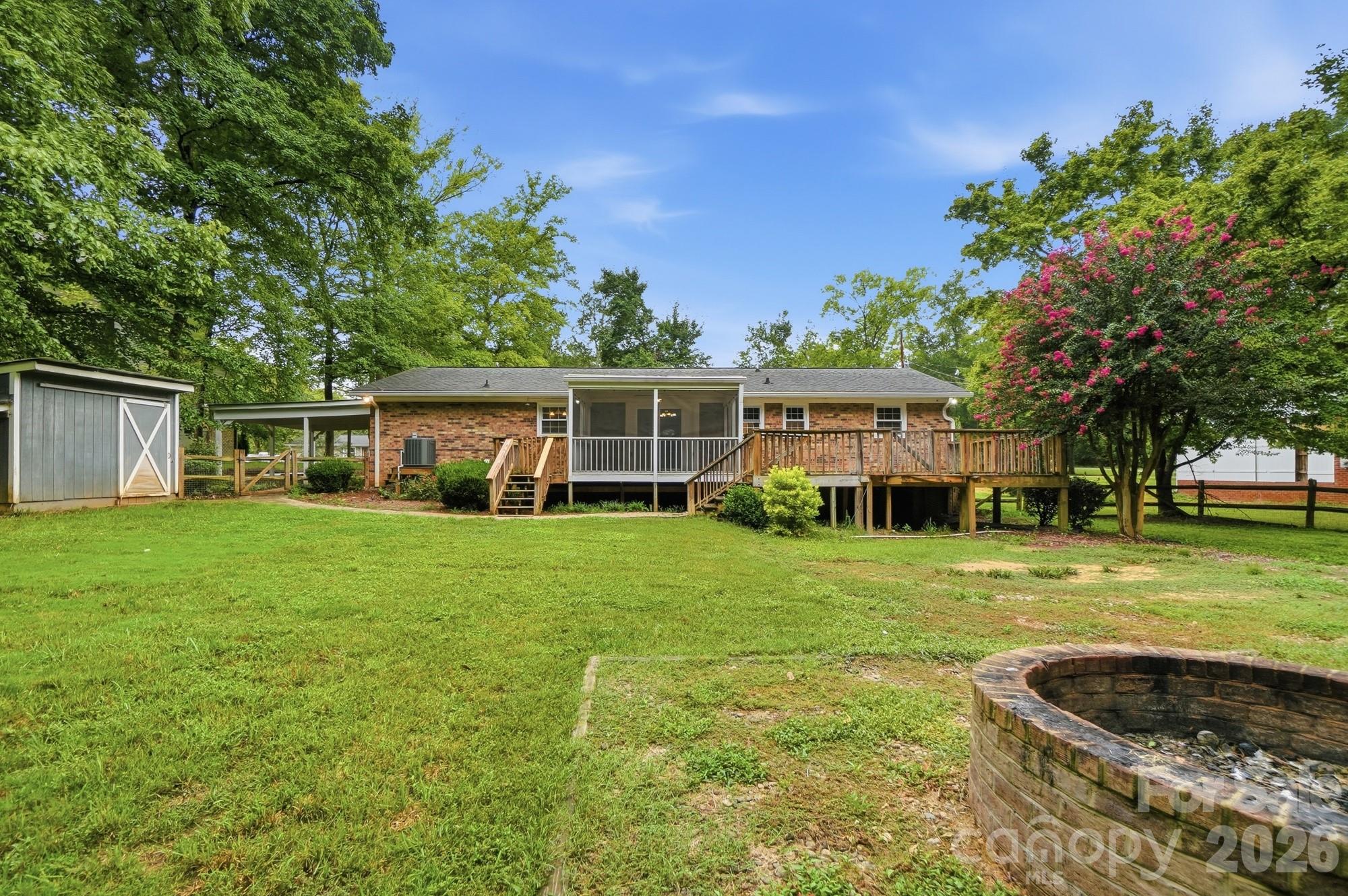 6081 Cambridge Drive — Harrisburg