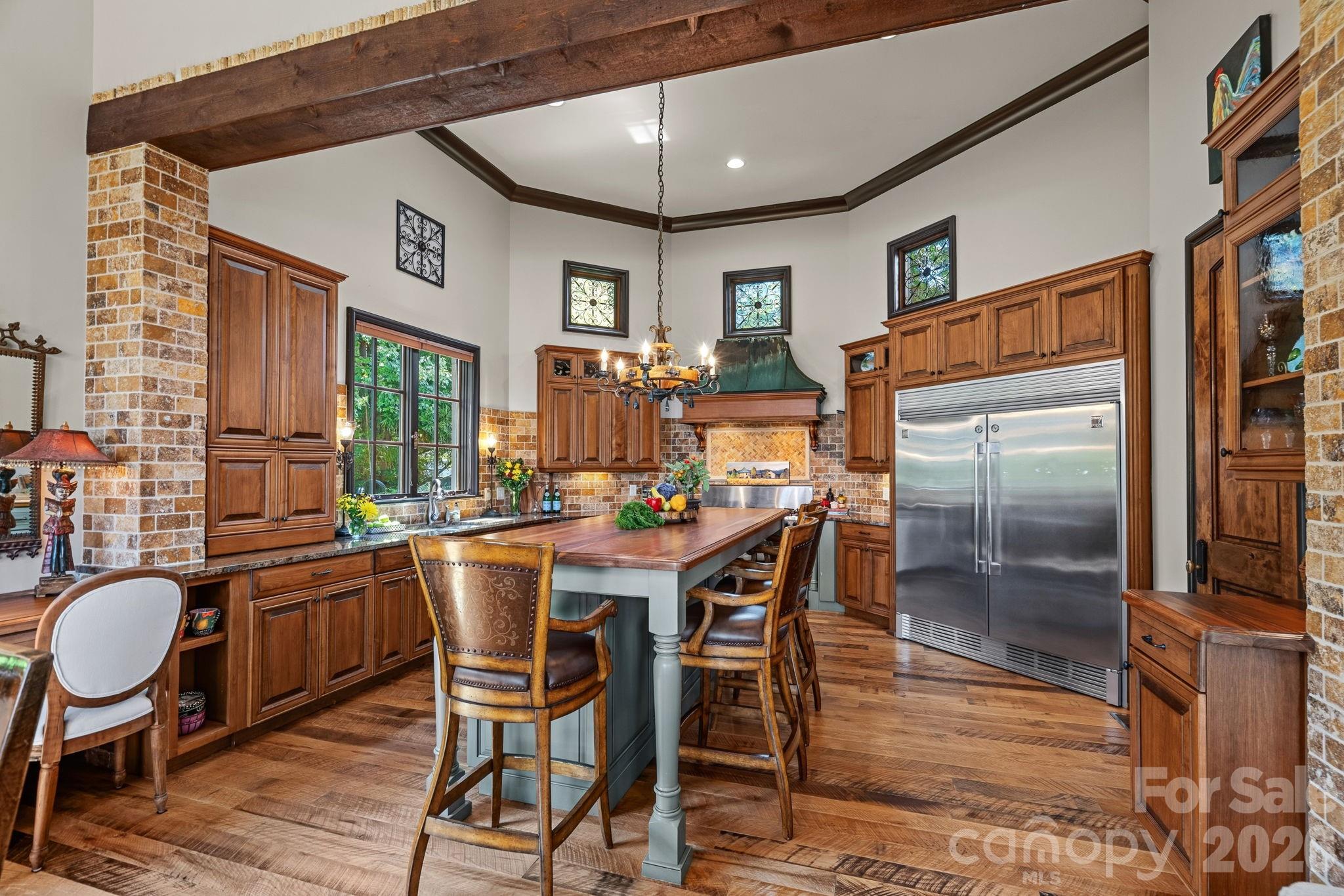 1807 Charden Road — Davidson