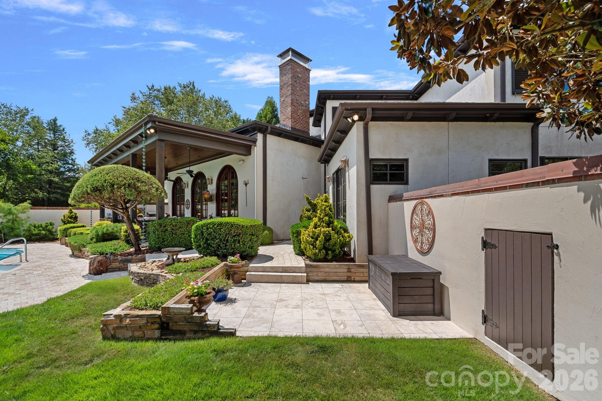 1807 Charden Road — Davidson